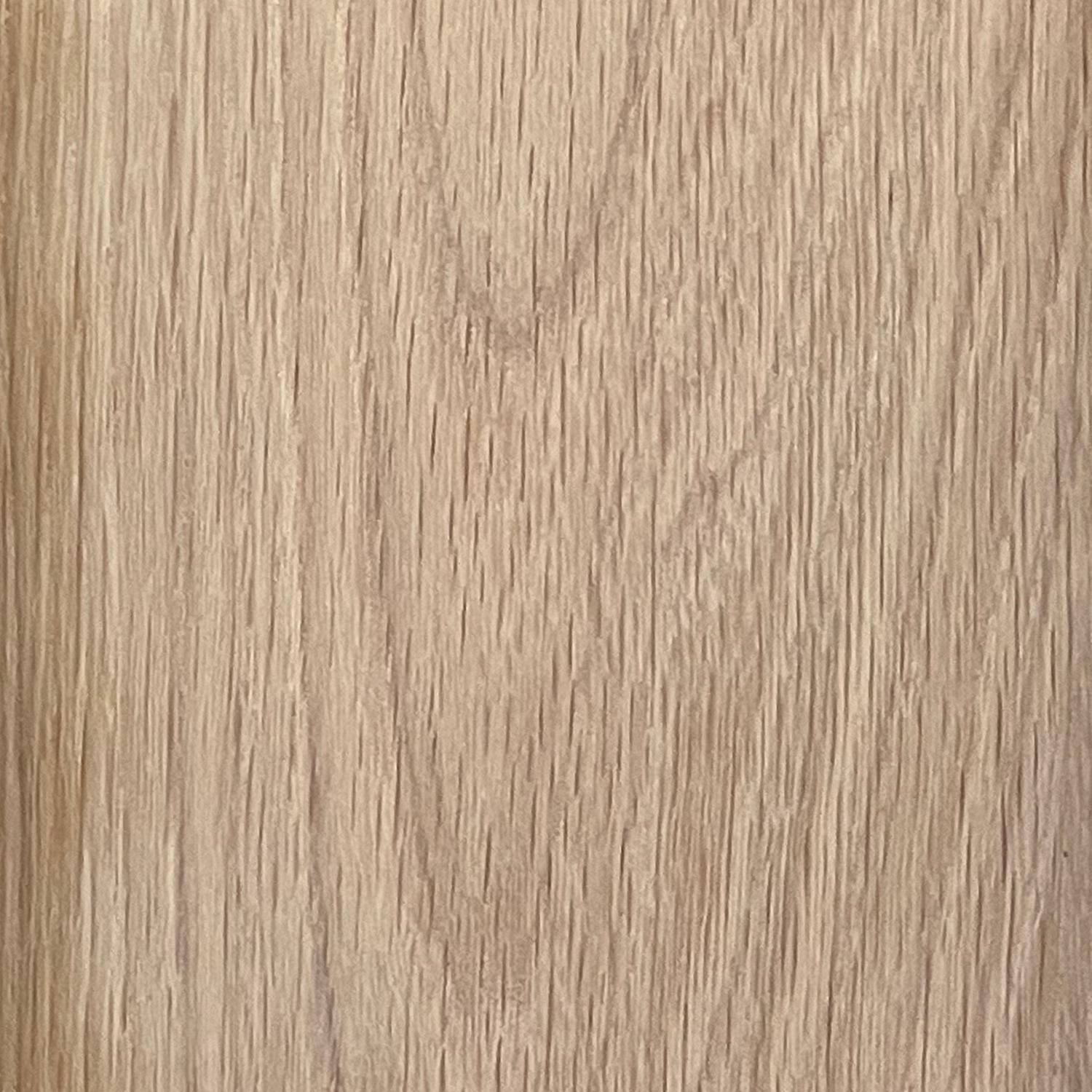 Il s'agit d'un échantillon de notre finition Chêne Naturel. Les échantillons sont vendus au prix de 7 $ chacun. L'expédition prioritaire coûte 10 $ pour une livraison aux États-Unis. Vous pouvez commander plusieurs échantillons et un seul frais de