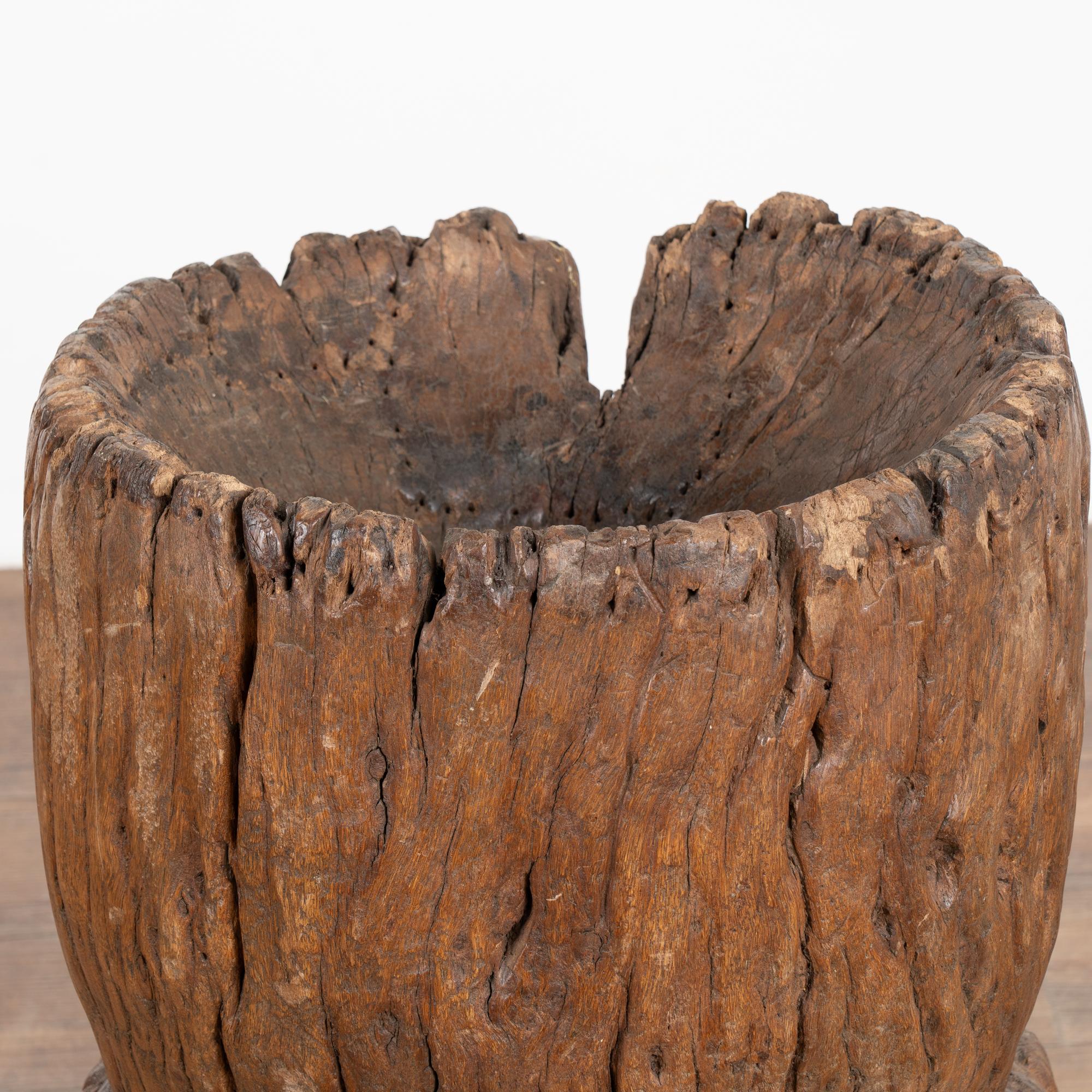Wood Sculpture Container from Old Water Mill Gear, China 1820-40 In Good Condition For Sale In Round Top, TX