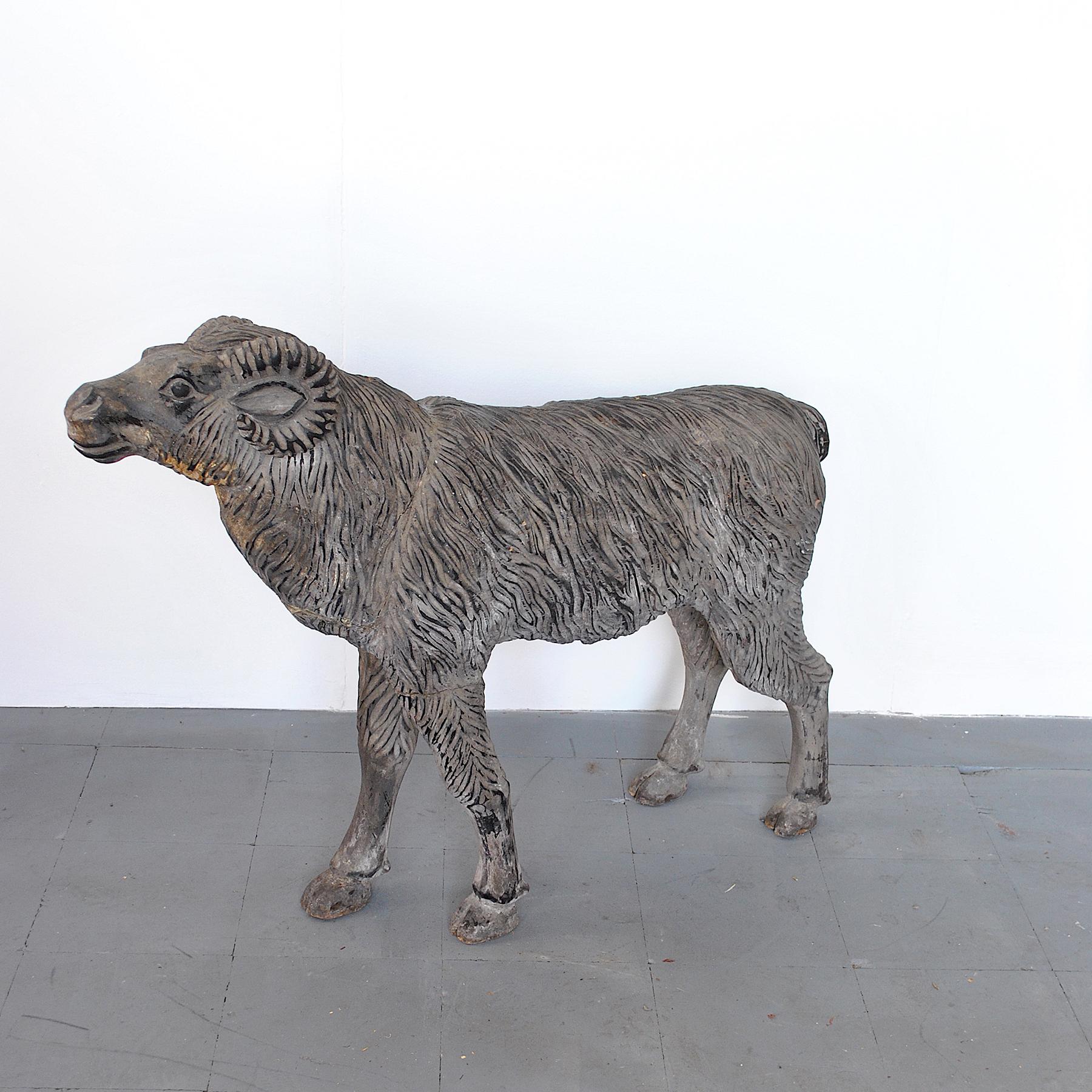 Mid-Century Modern Wood Sculpture Depicting a Mutton For Sale