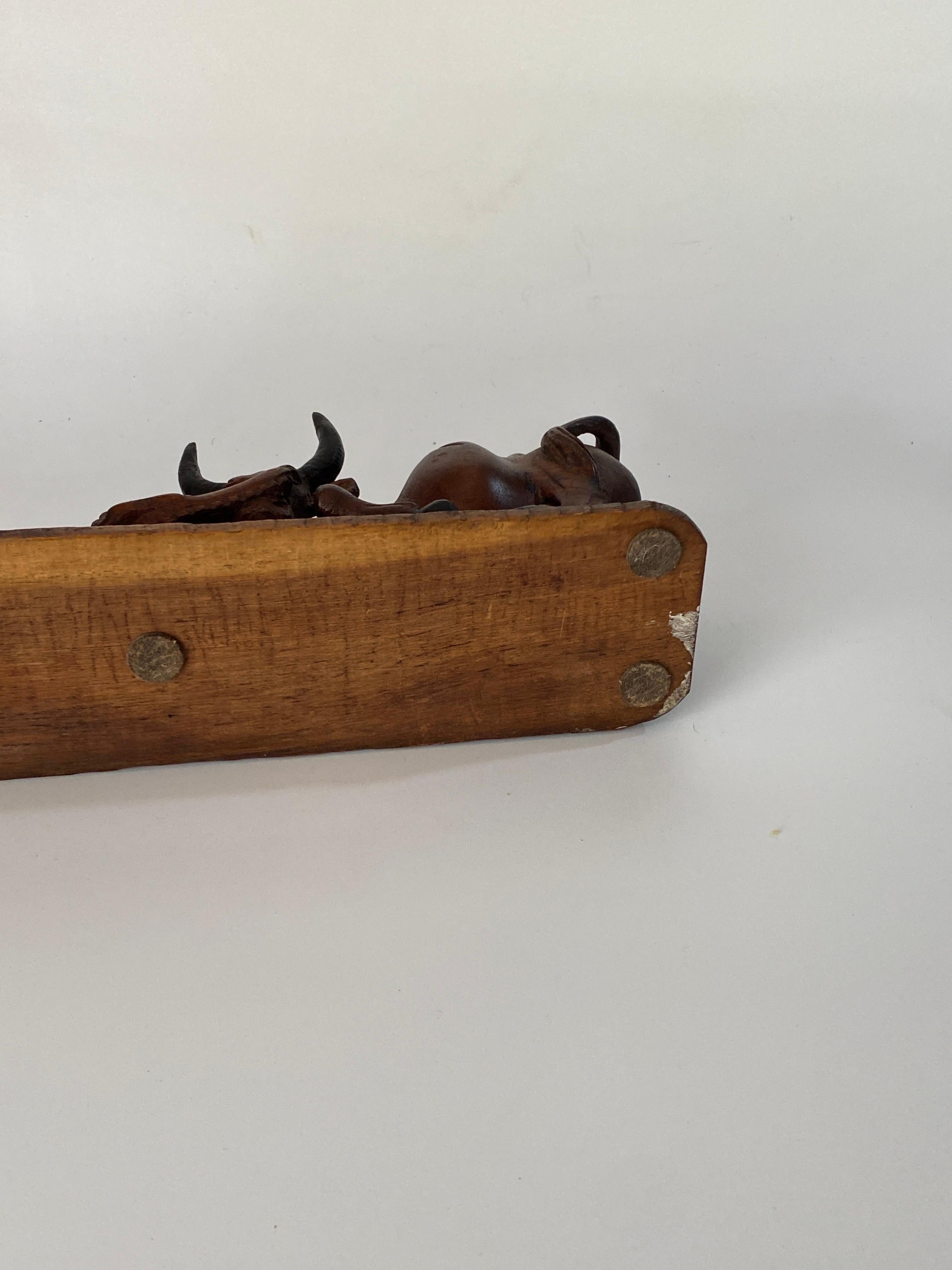 Wood Sculpture Representing a Crocodile and a Bull Fighting, in Wood France 1930 For Sale 2