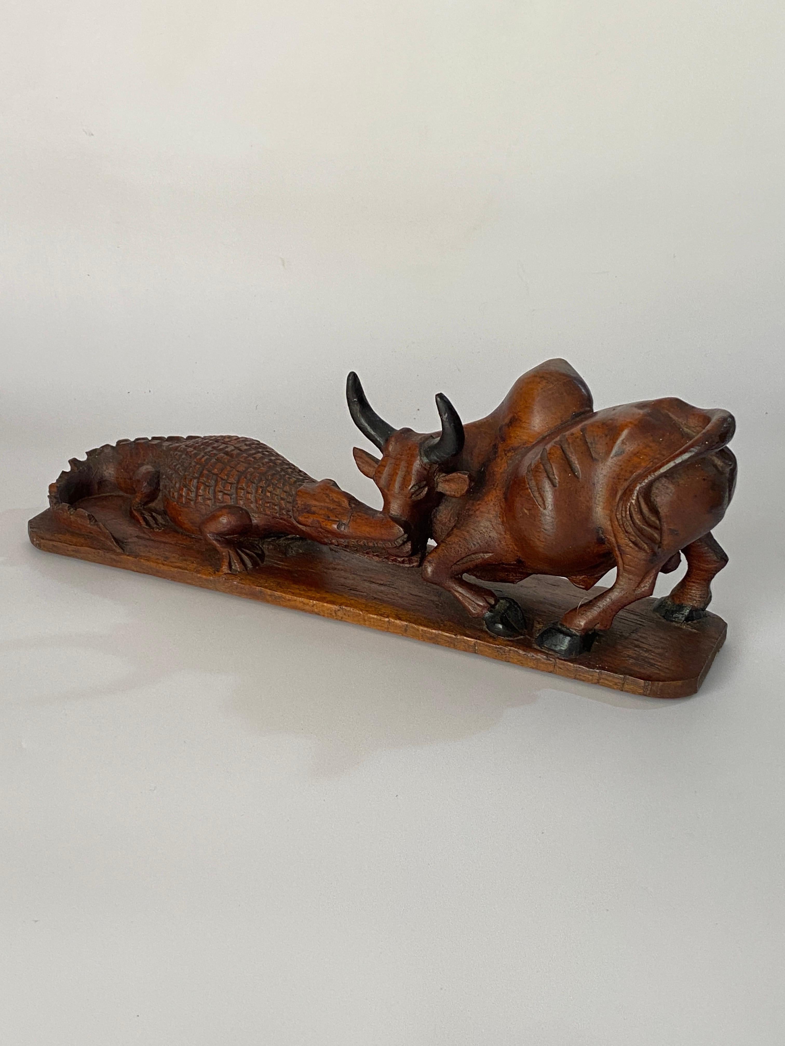 Wood Sculpture Representing a Crocodile and a Bull Fighting, in Wood France 1930 For Sale 4