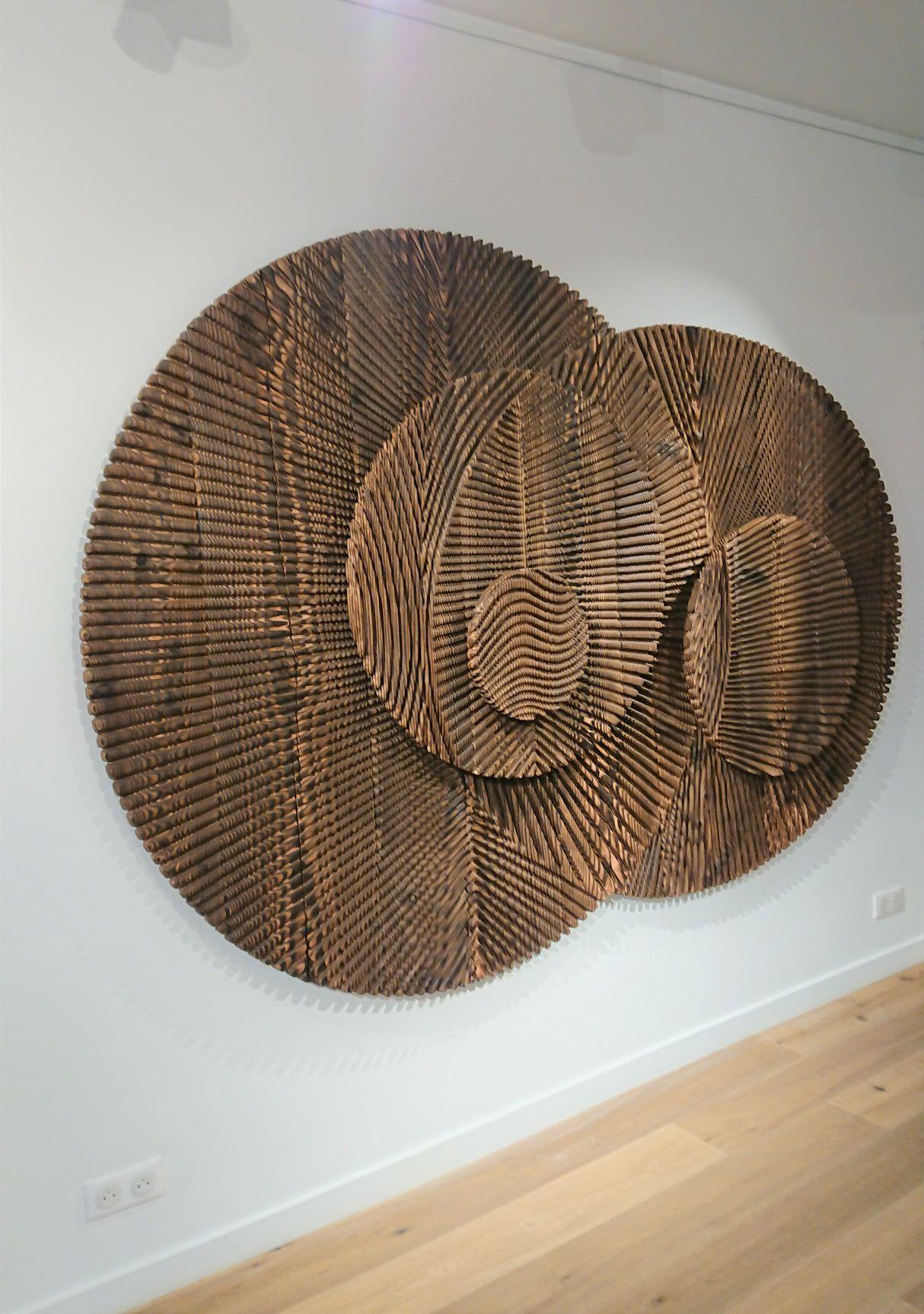 Sculpted Wood Panel Solstice by Etienne Moyat 2022 France, Douglas-fir wood In New Condition For Sale In Paris, FR