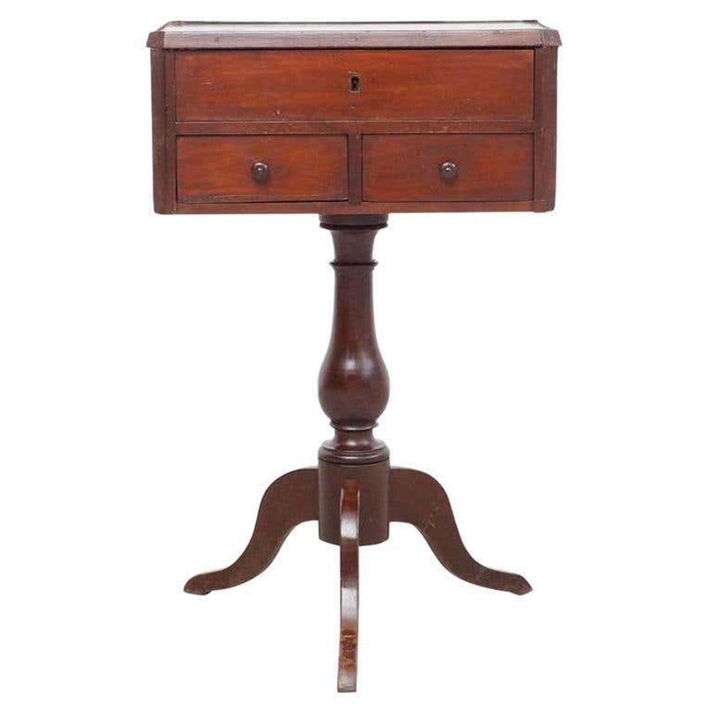 Wood Sewing Table, circa 1800 For Sale 11