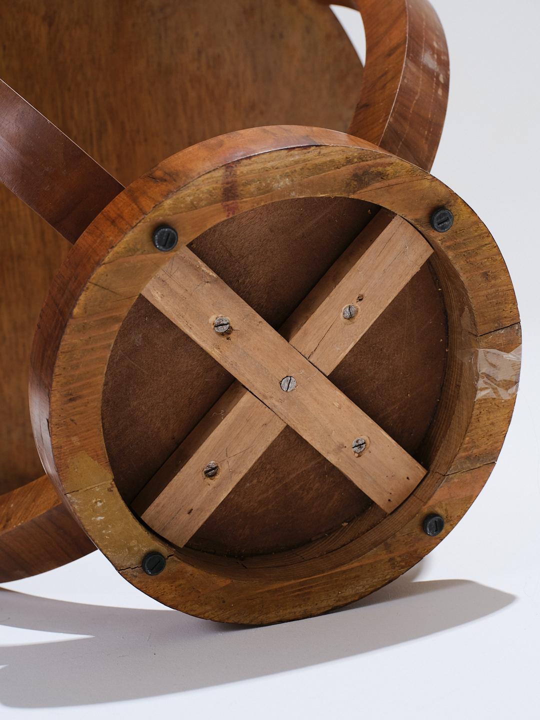 Table d'appoint en Wood, Art déco, années 1930 en vente 4