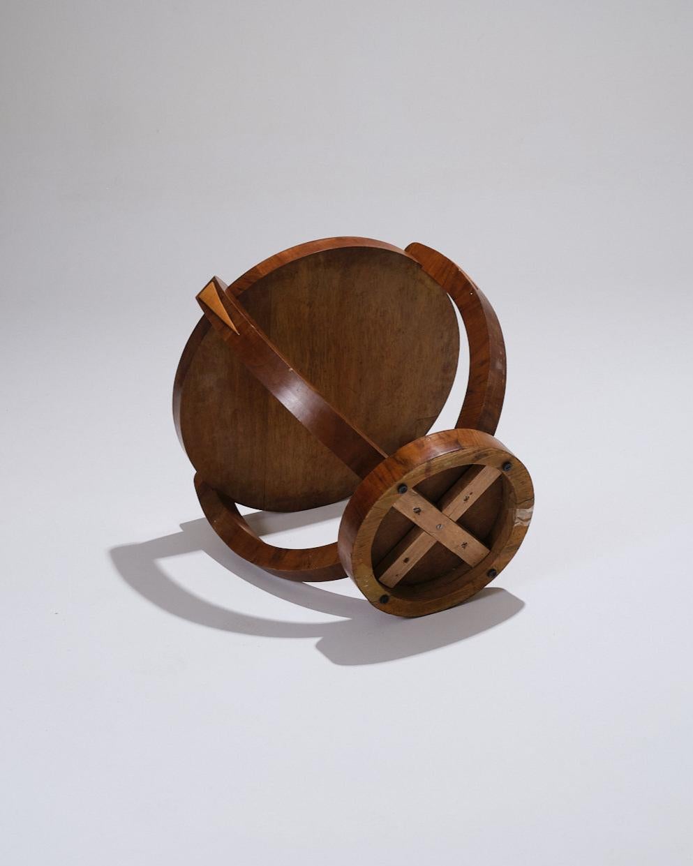 Table d'appoint en Wood, Art déco, années 1930 en vente 3