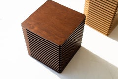 Bertu Holz Beistelltisch, Cicely Holz Beistelltisch, Nussbaum