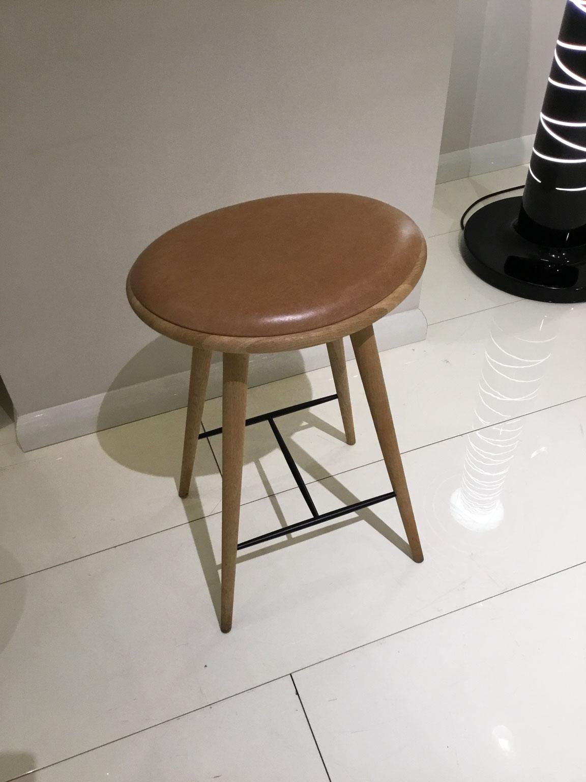 Modern Wood Soaped Oak Bar Stool with Natural Tanned Leather Seat For Sale