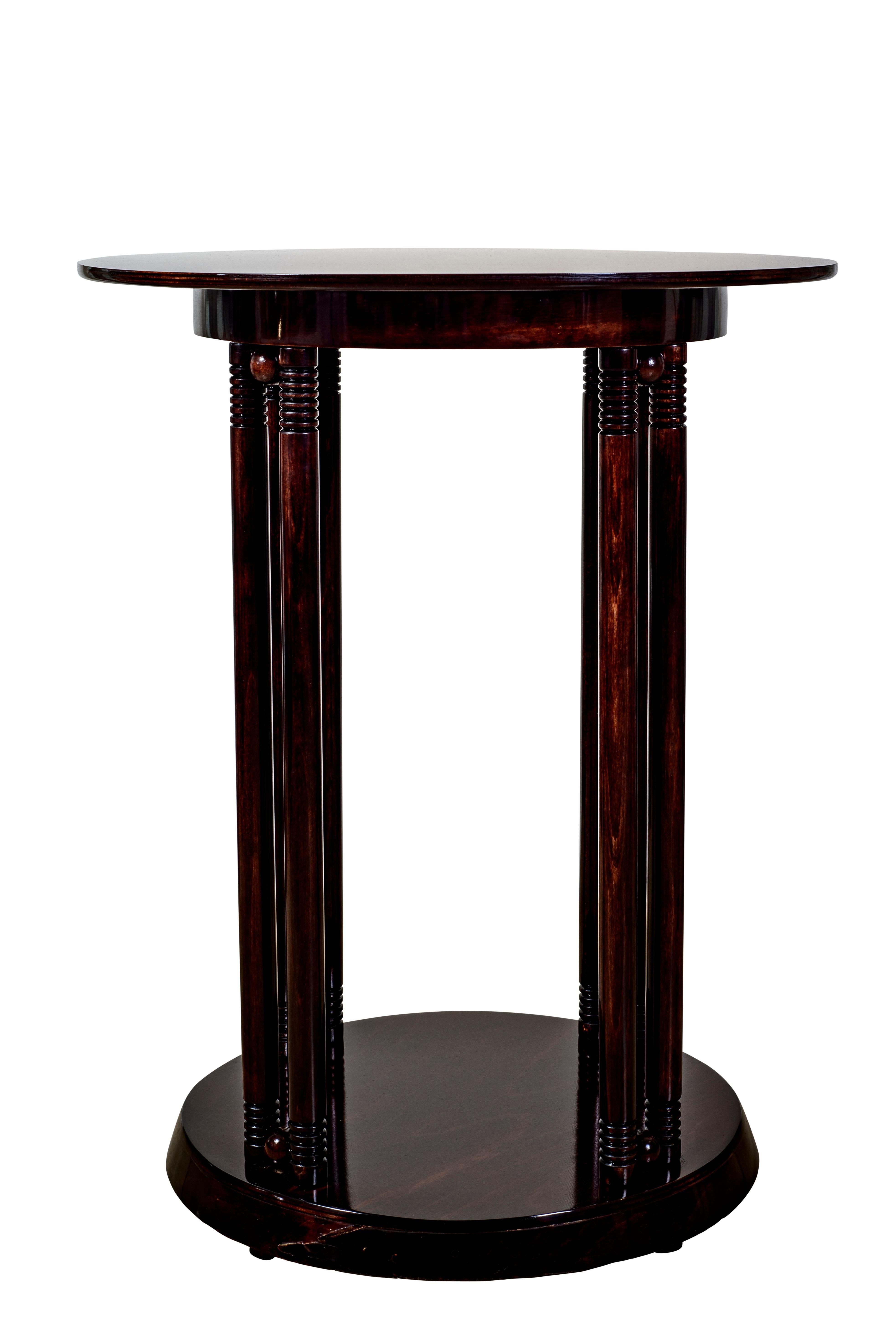 Wood Table Josef Hoffmann Gustav Siegel Austrian Jugendstil circa 1906 Jacob & Josef Kohn Bentwood

The Wiener Werkstatte experienced its most glamorous phase in the period around 1905. Many of the pieces created at that time were later part of