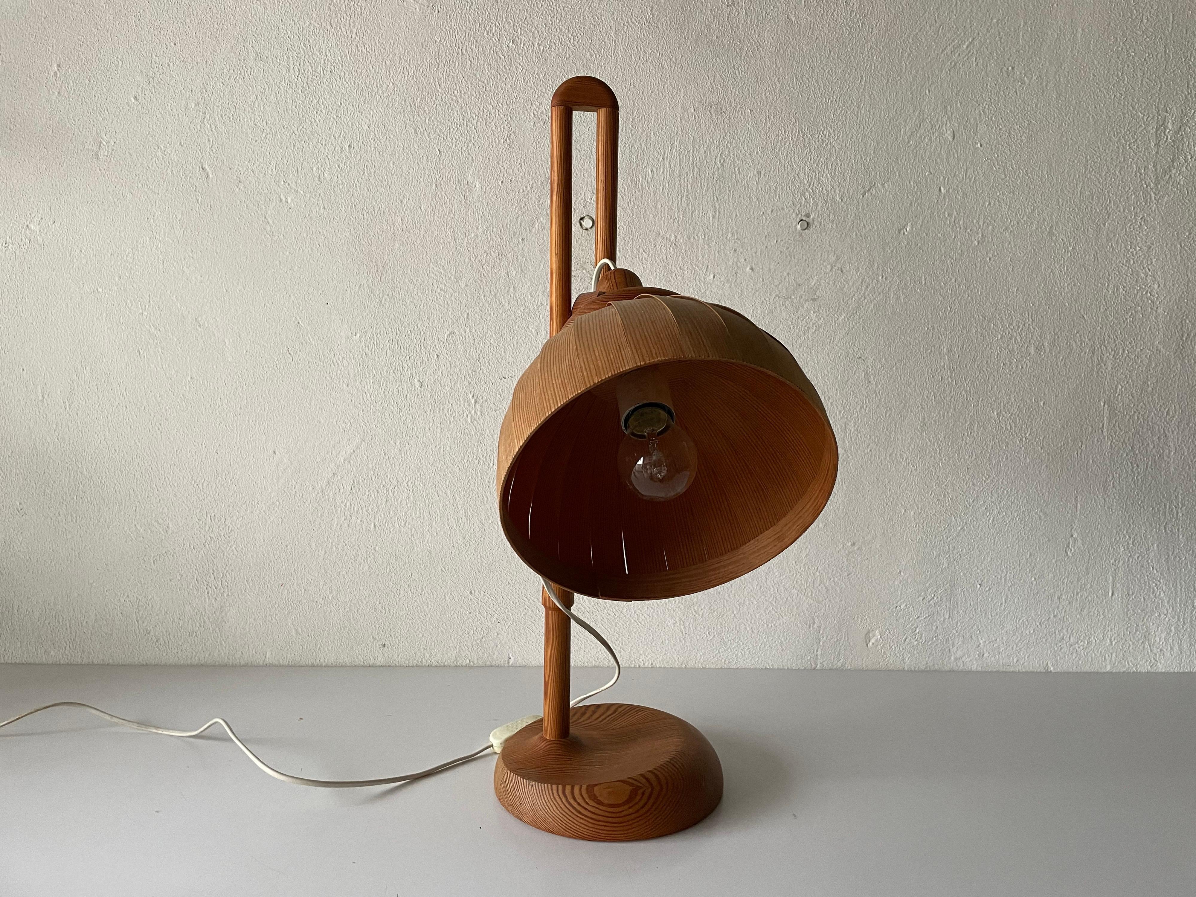 Plywood Wood Table Lamp by Hans-Agne Jakobsson for Ab Ellysett Markaryd, 1960s, Sweden