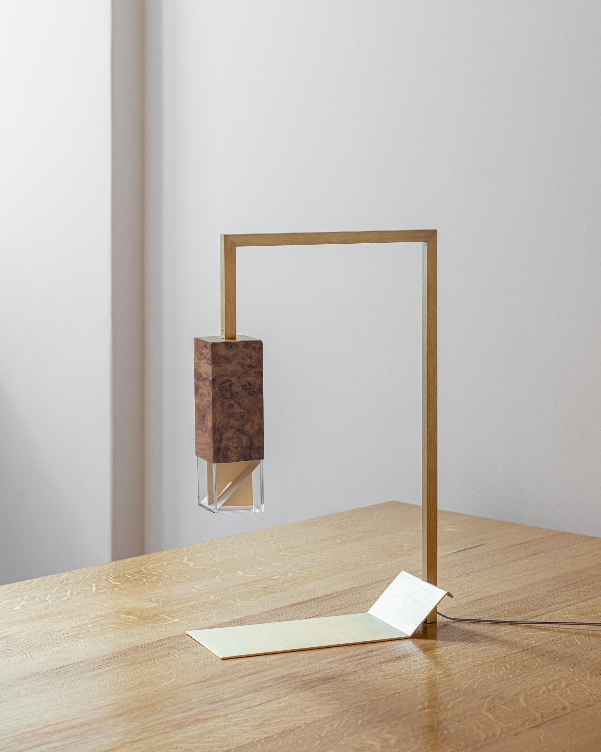 Moderne Lampe de bureau en bois 02 Revamp Edition de Formaminima en vente