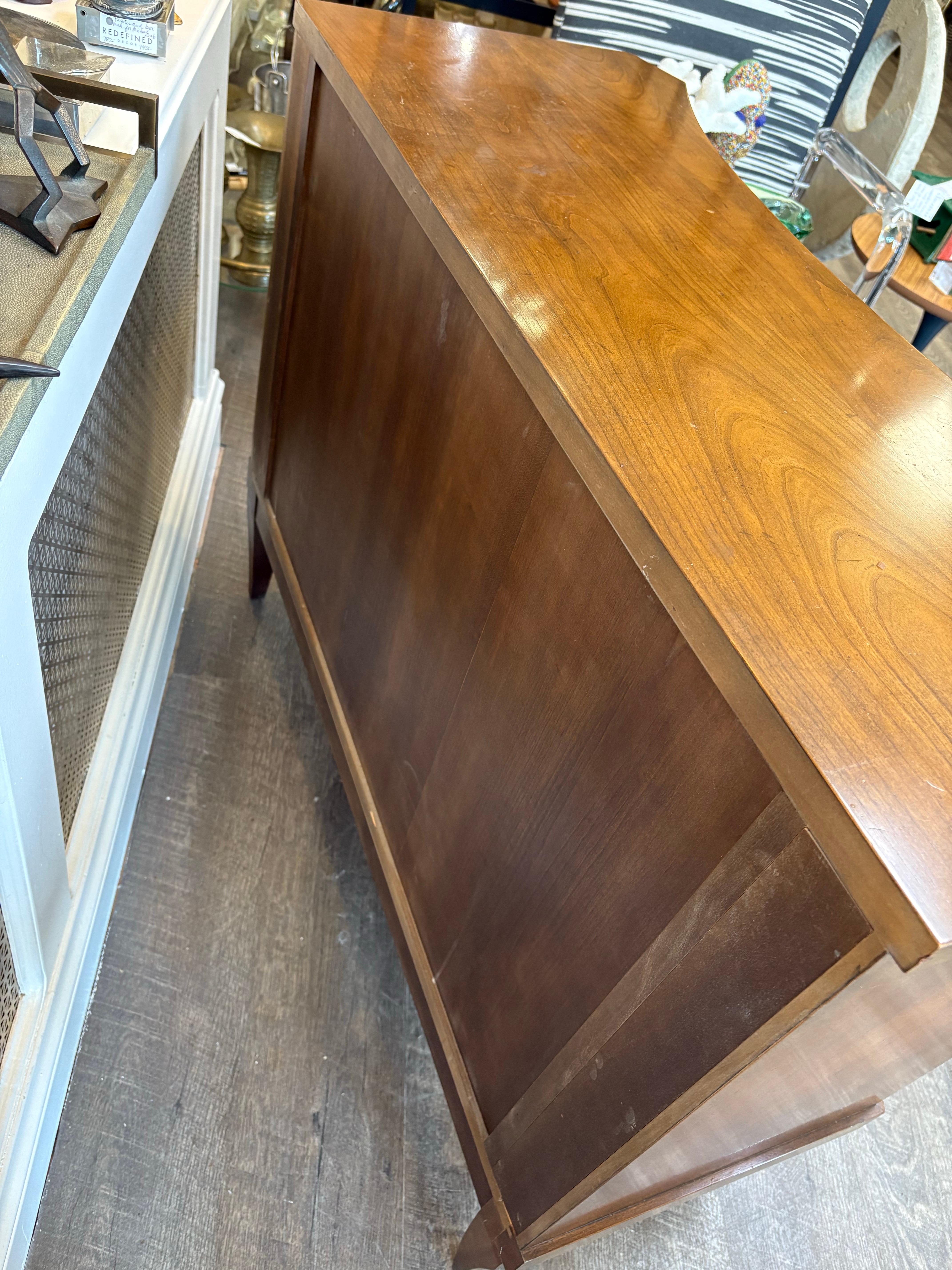 Americano Cassapanca Tambour in Wood di Baker in vendita