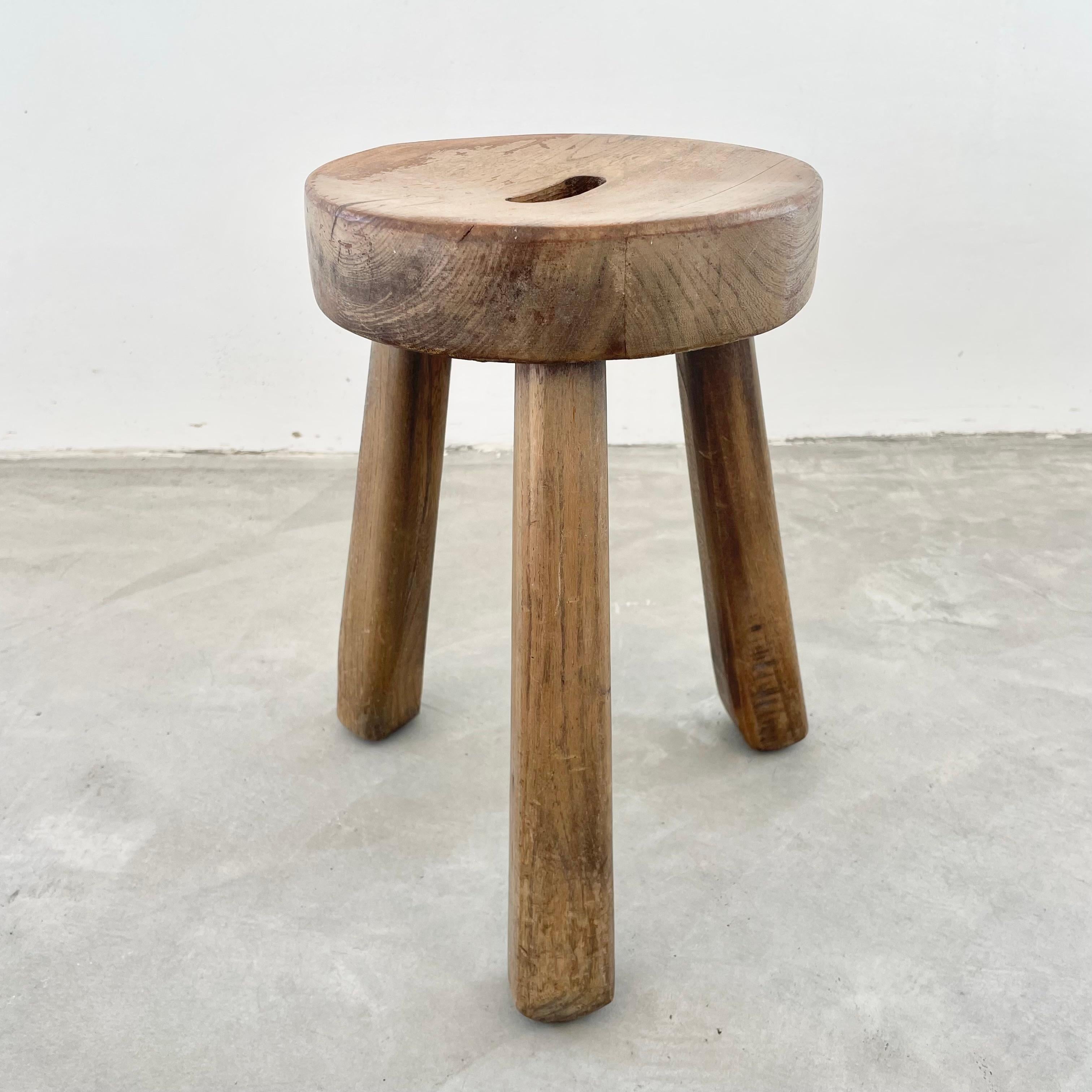 Wood Tripod Stool, 1970s France In Good Condition In Los Angeles, CA