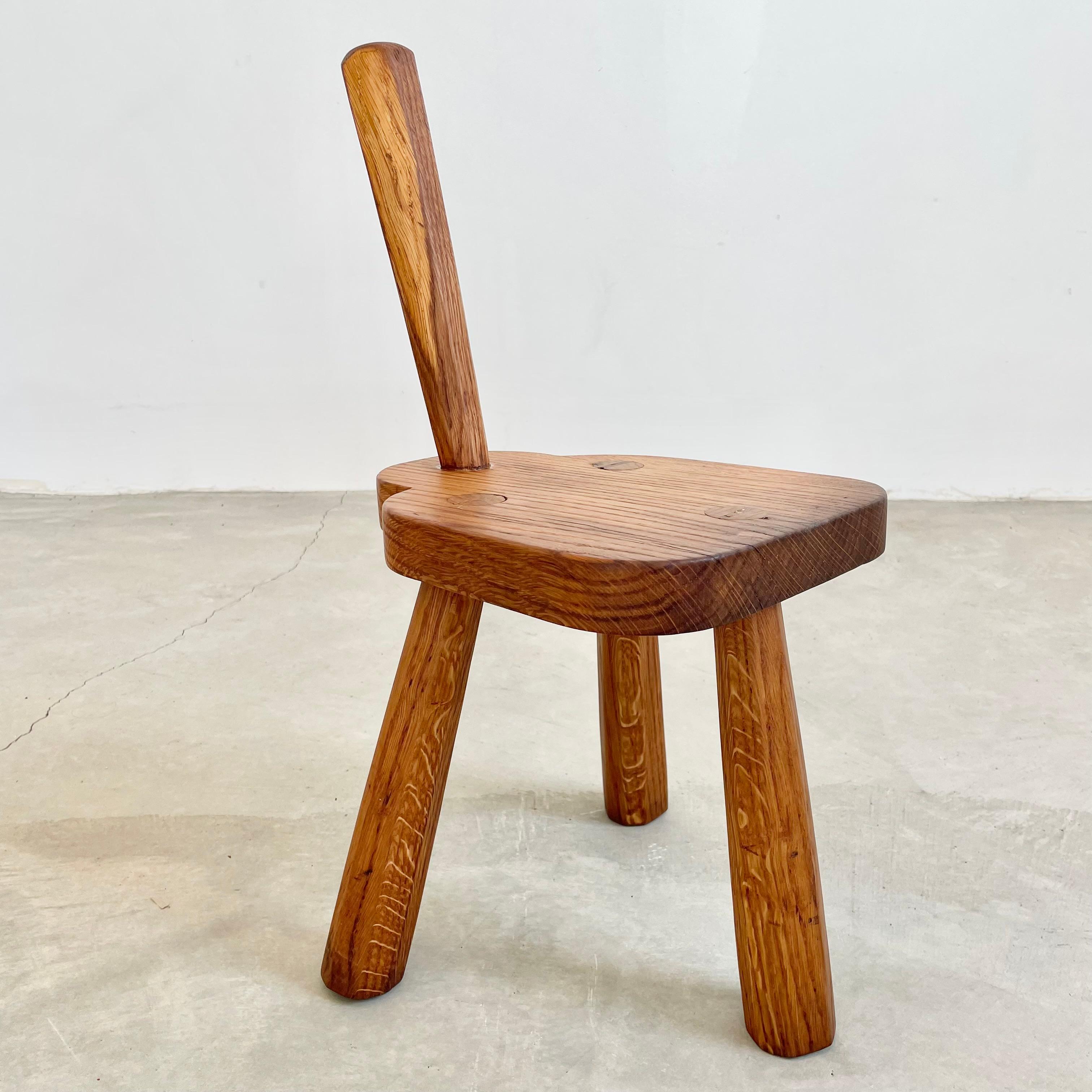 Wood Tripod Stool with Backrest, 1960s France In Good Condition For Sale In Los Angeles, CA