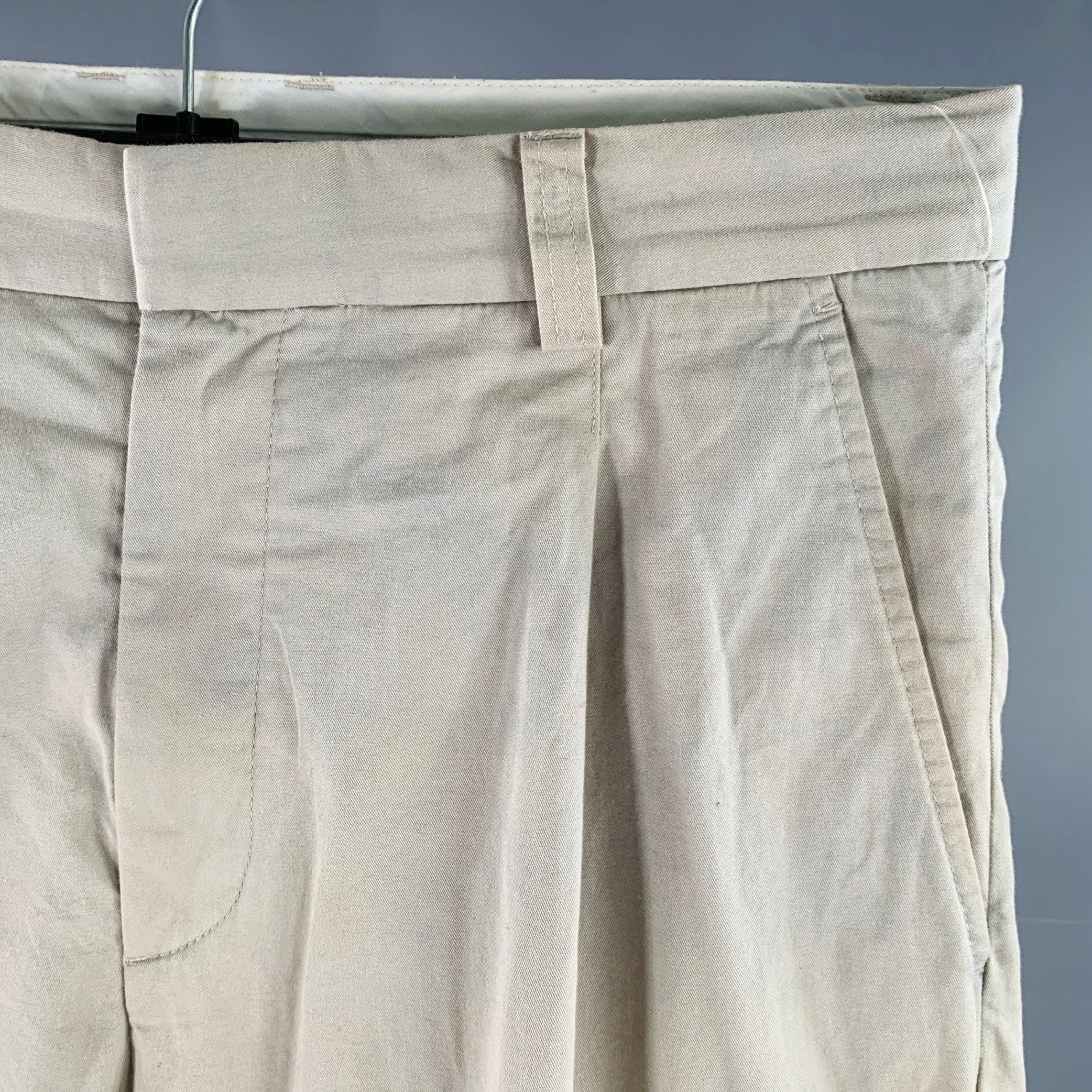 WOOD WOOD Size 30 Aaren Cream Cotton Pleated Casual Pants In Good Condition For Sale In San Francisco, CA