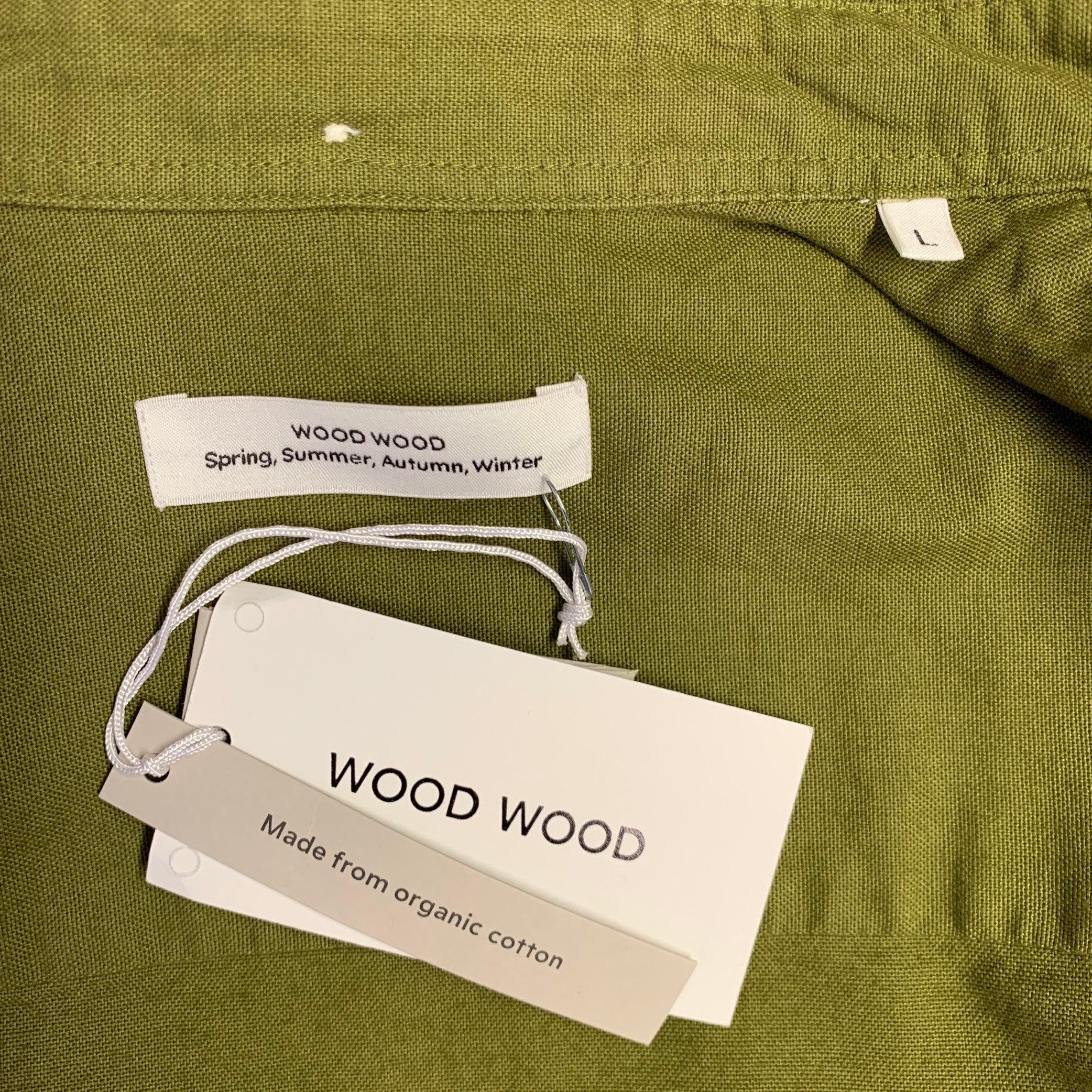 Chemise à manches courtes en coton vert WOOD Taille L Excellent état - En vente à San Francisco, CA