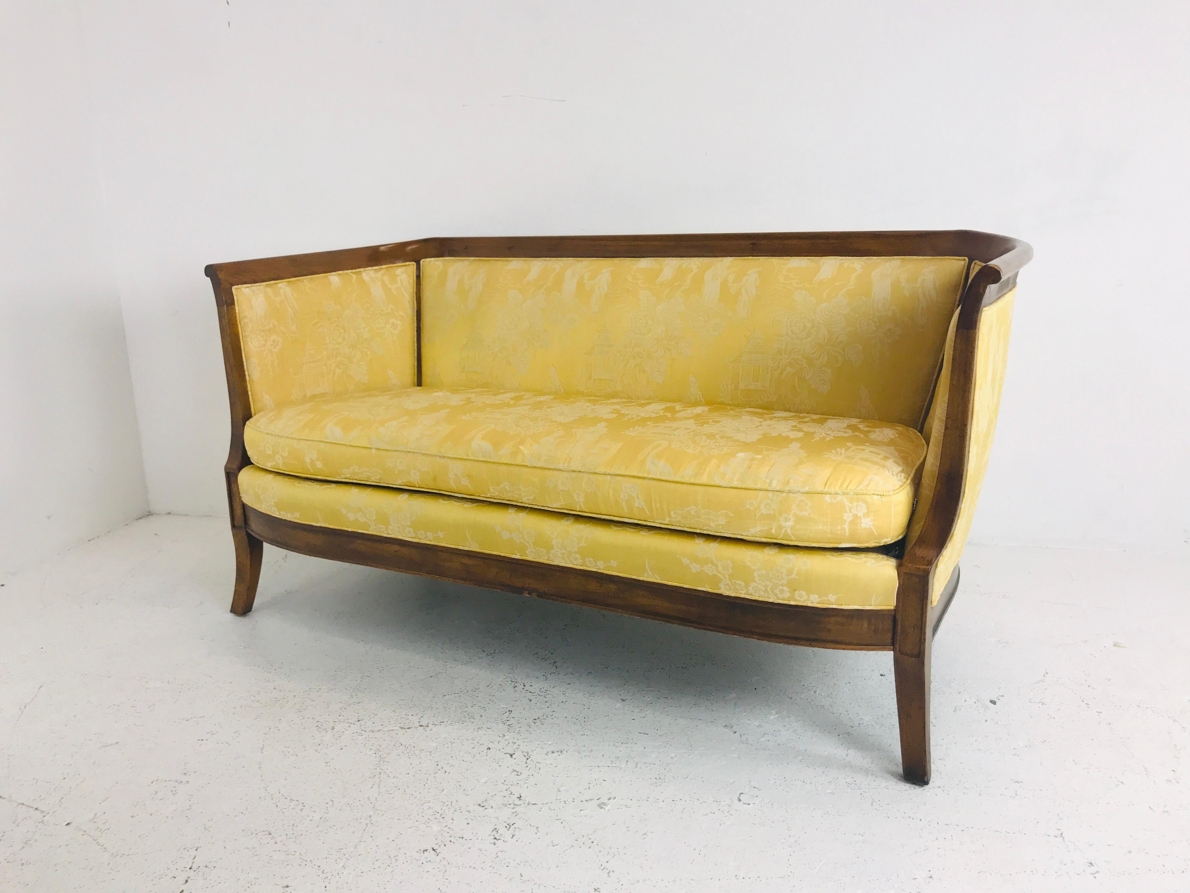 Wood Wrapped Vintage Bernhardt Settee In Good Condition In Dallas, TX