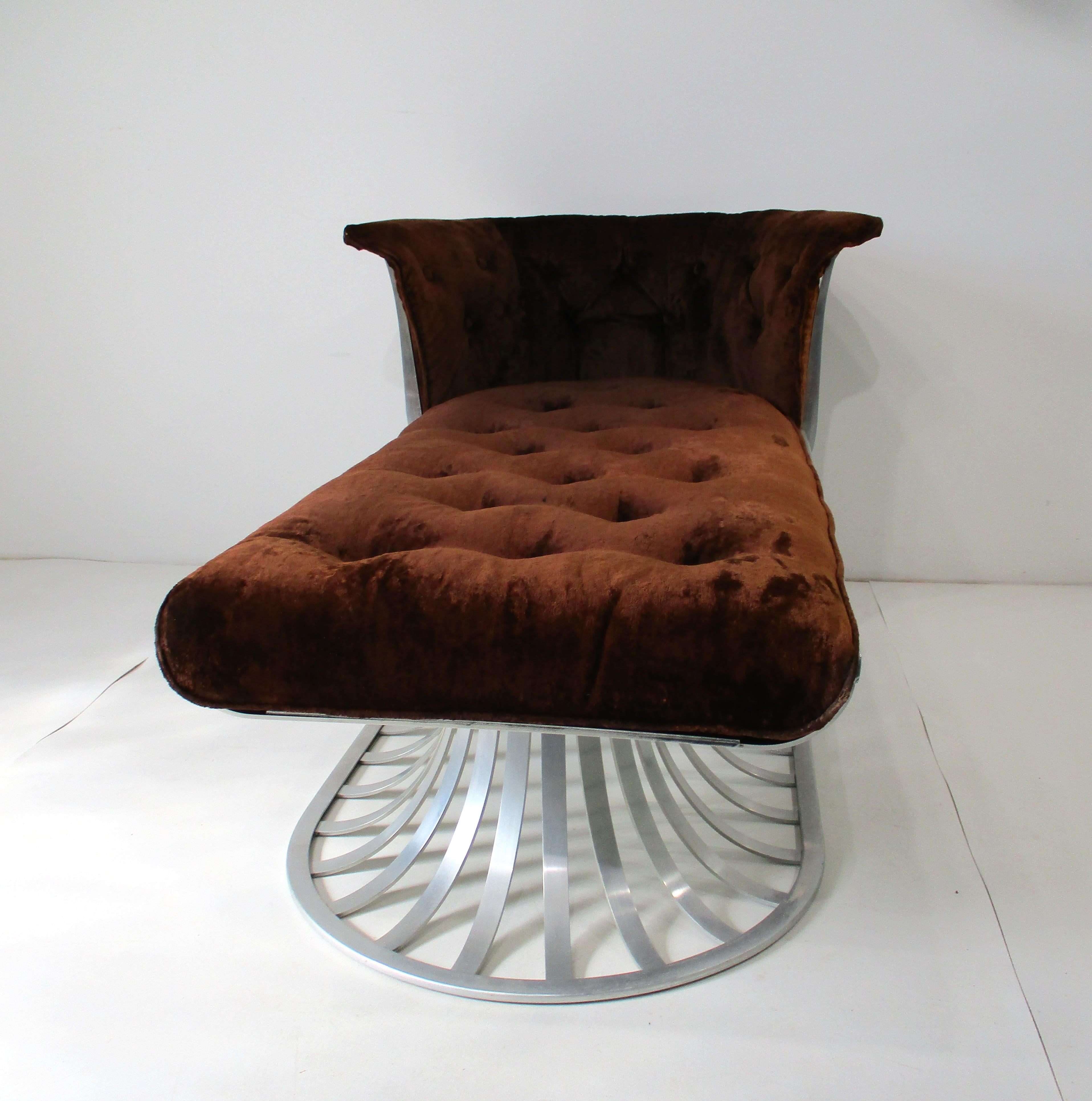 Woodard Aluminum Framed Chaise Lounge Chair by Herbert Saiger For Sale 1