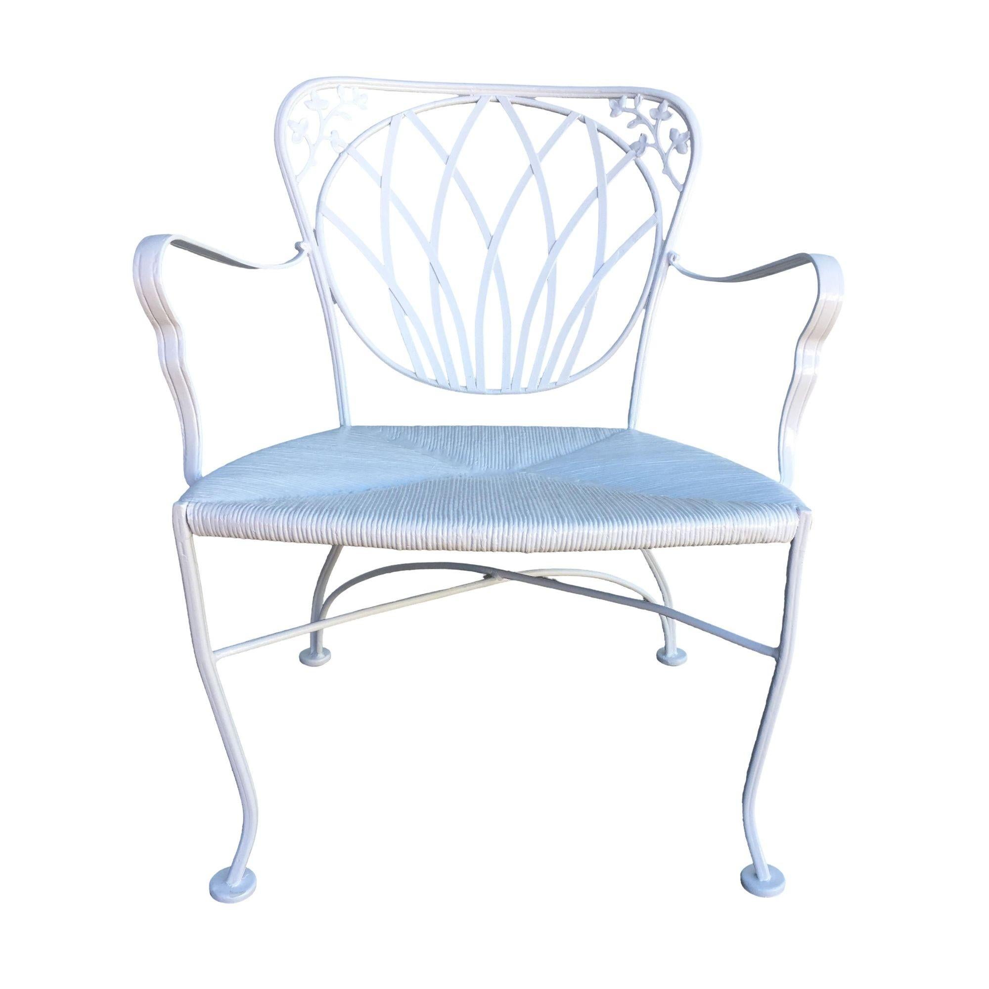 Mid-Century Modern Woodard Art Nouveau Iron Patio/Outdoor Lounge Chair, Set of 4 For Sale