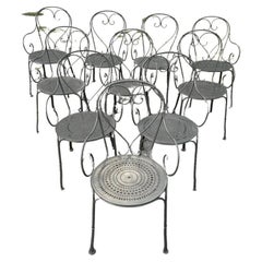 Ensemble de 10 chaises de café françaises Woodard