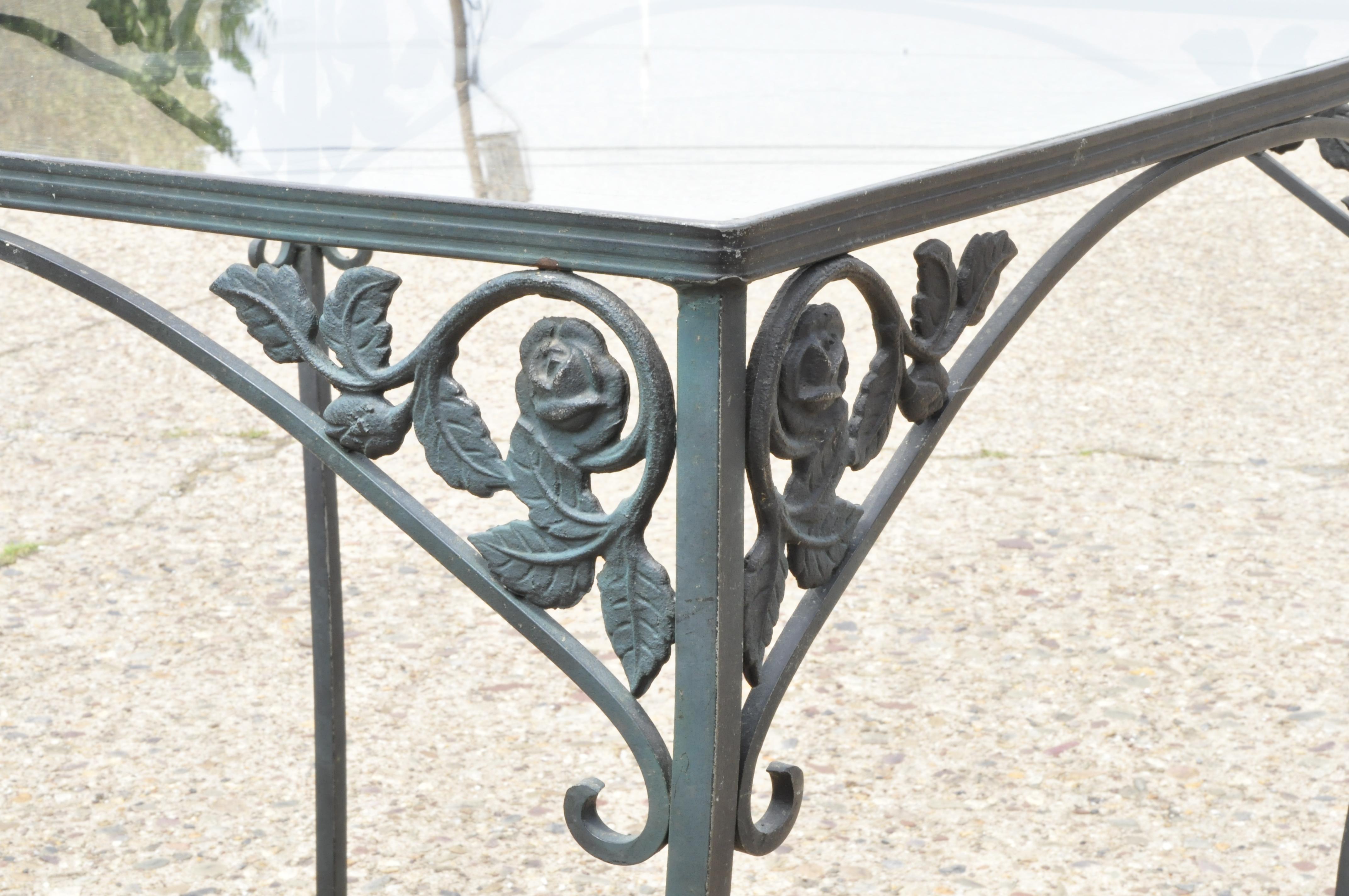 Américain Ensemble de 4 chaises et table carrée de salle à manger de jardin Chantilly Rose Green de Woodard