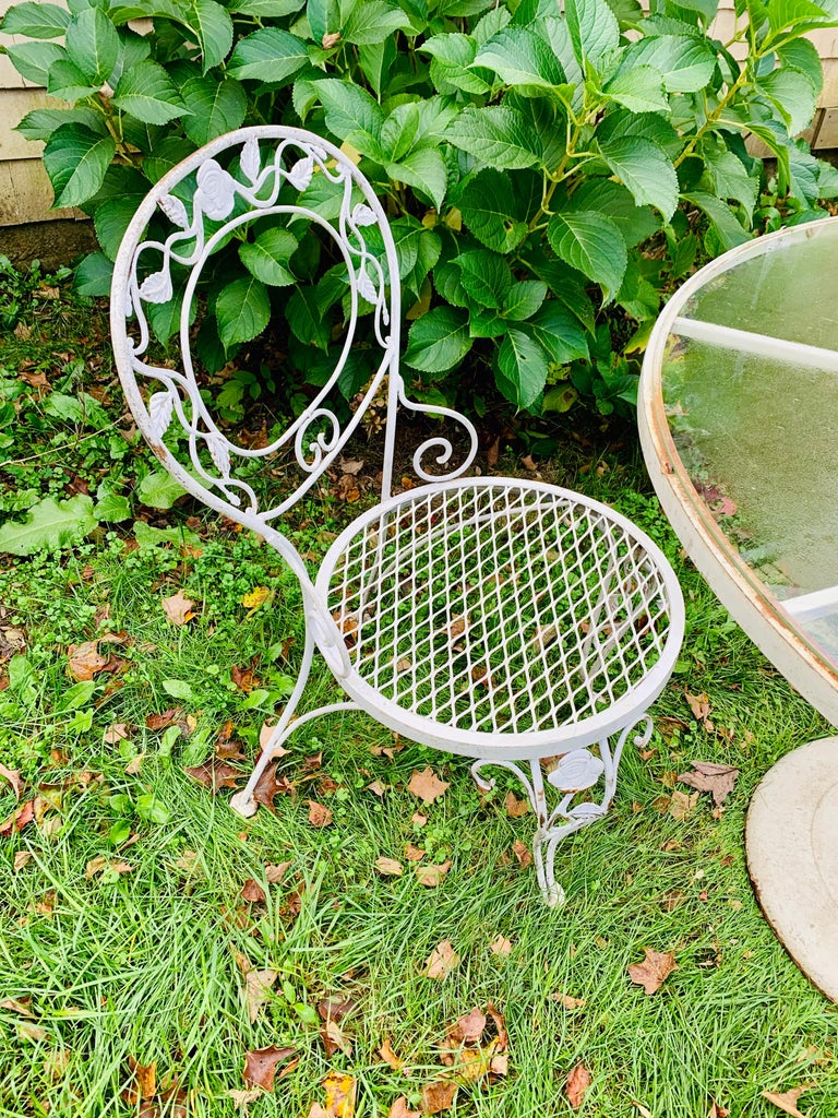 Woodard Chantilly Rose Outdoor Patio Dining Set 5 Piece Set For