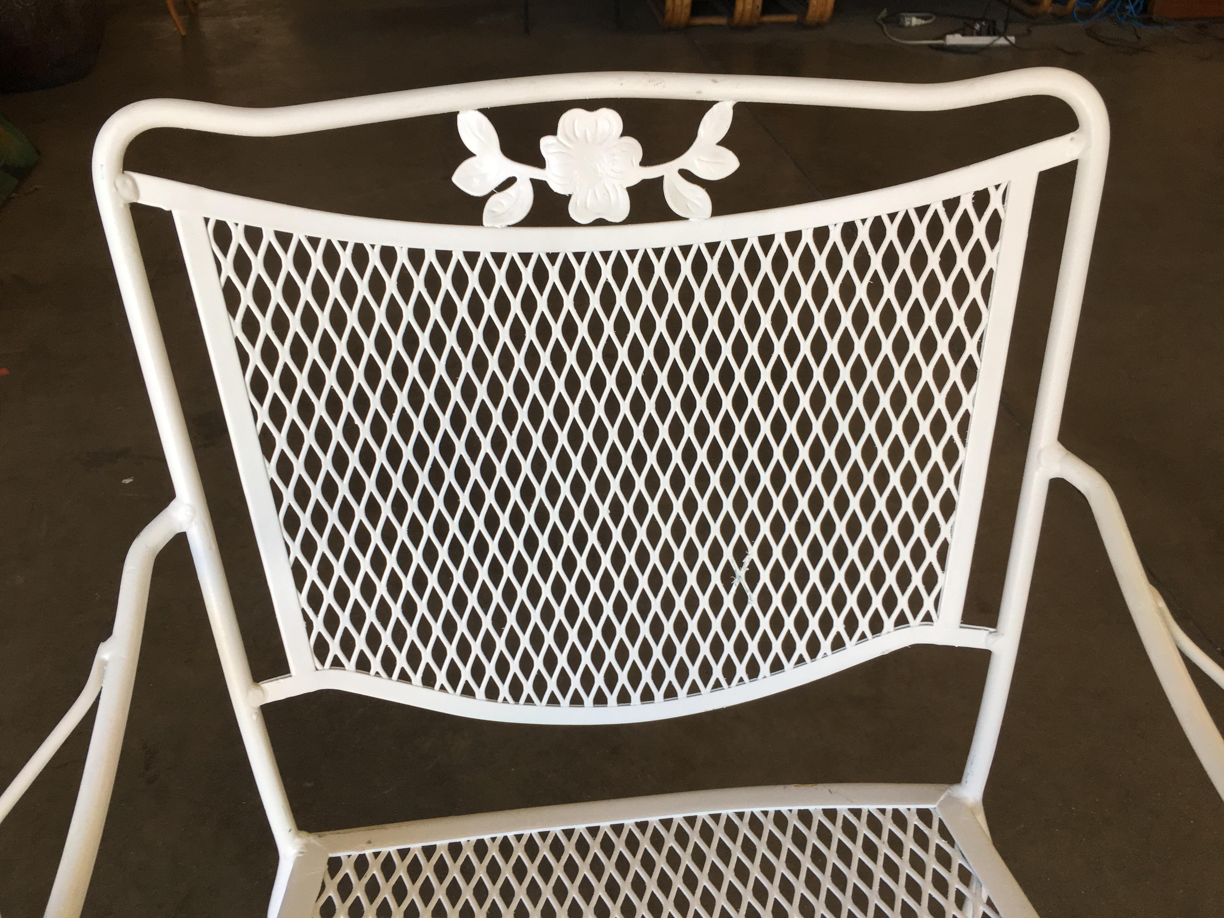 American Woodard Company Mesh Outdoor/Patio Chair with Leaf Pattern Arms, Set of Four