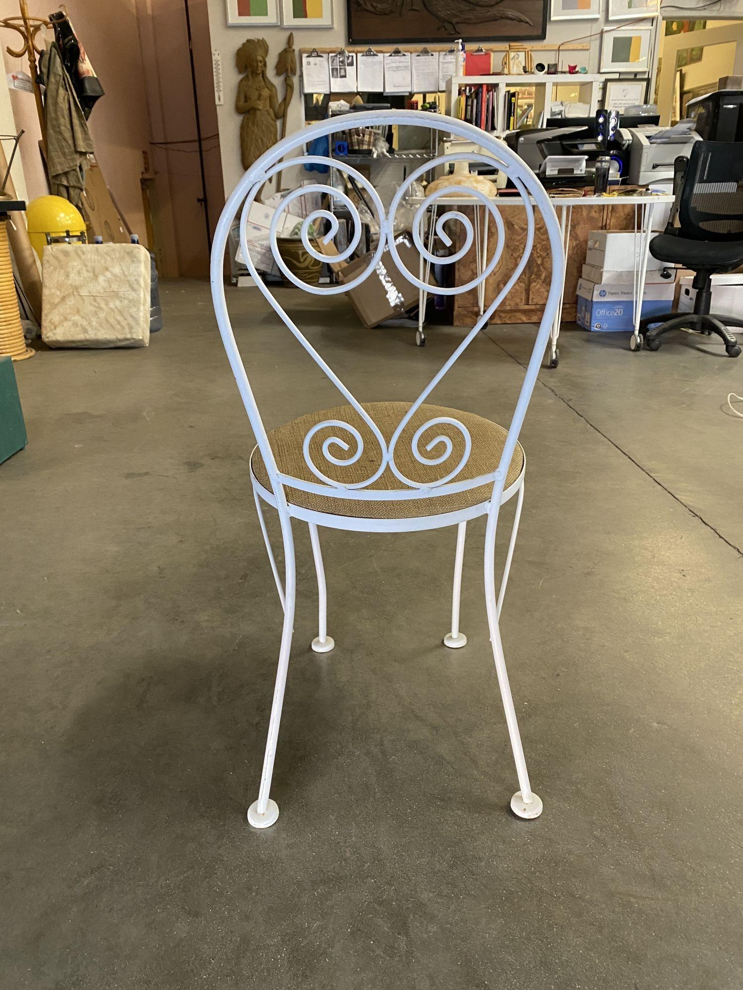 Fer Woodard Iron Patio/Outdoor Table & Chairs Bistro Patio Set en vente