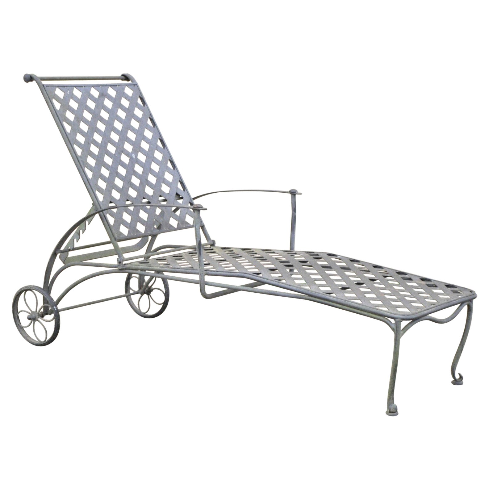 Woodard Maddox Black Wrought Iron Adjustable Pool Patio Chaise Lounge Chair