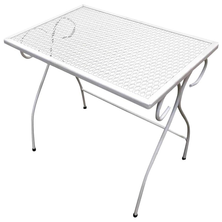 Woodard Mesh Steel Outdoor/Patio Nesting Side Tables - Set ...