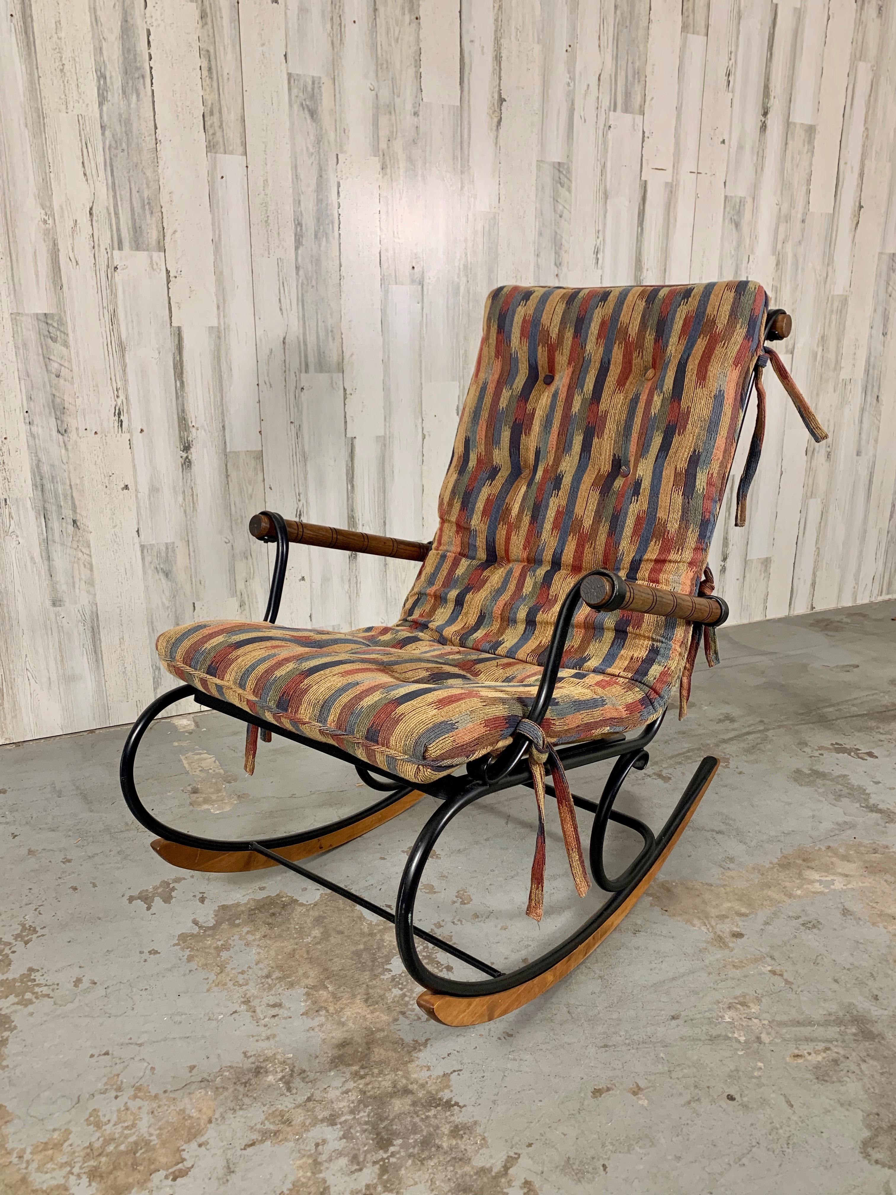 Mid-Century Modern Woodard Modernist Rocking Chair For Sale