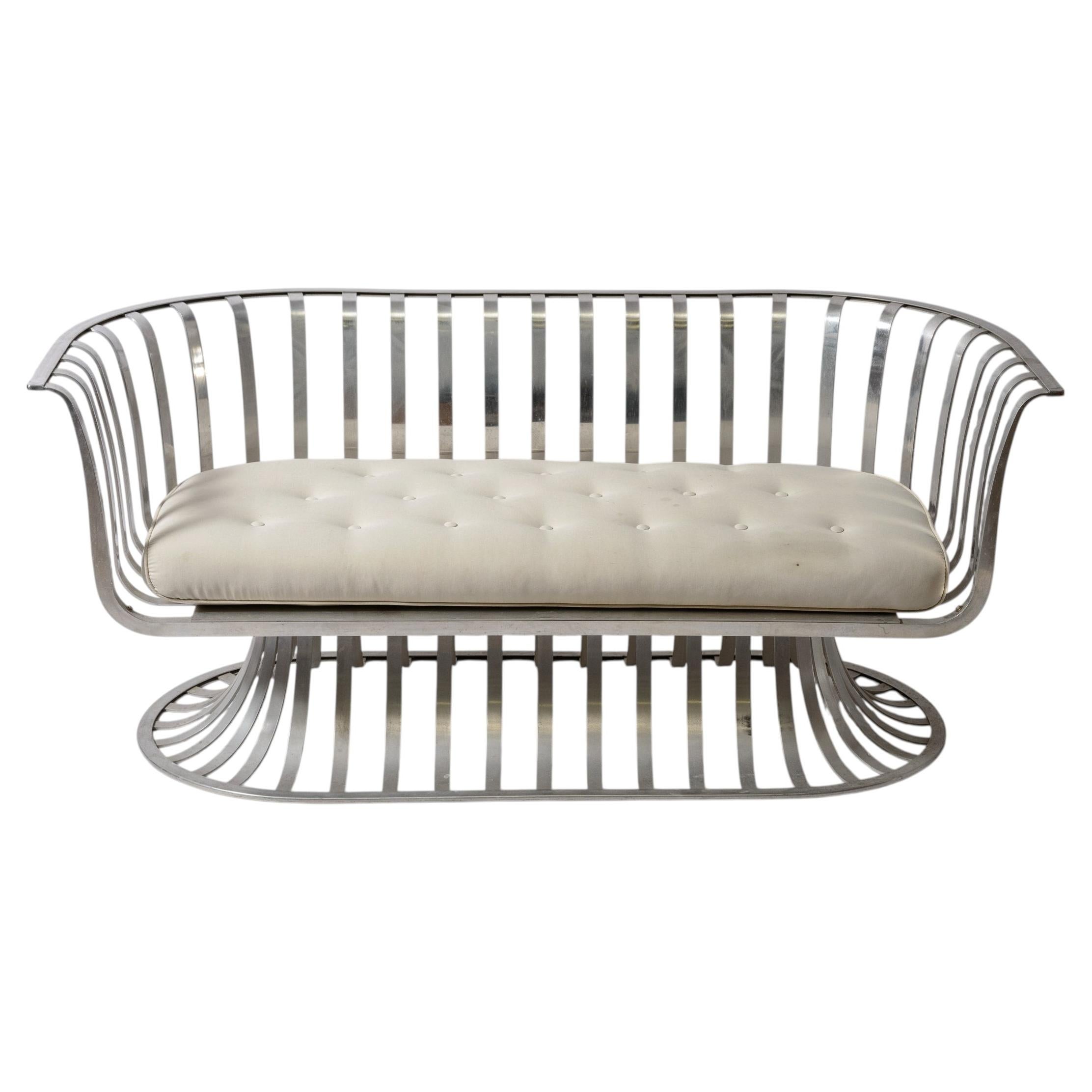 Canapé d'extérieur en aluminium Woodard en vente