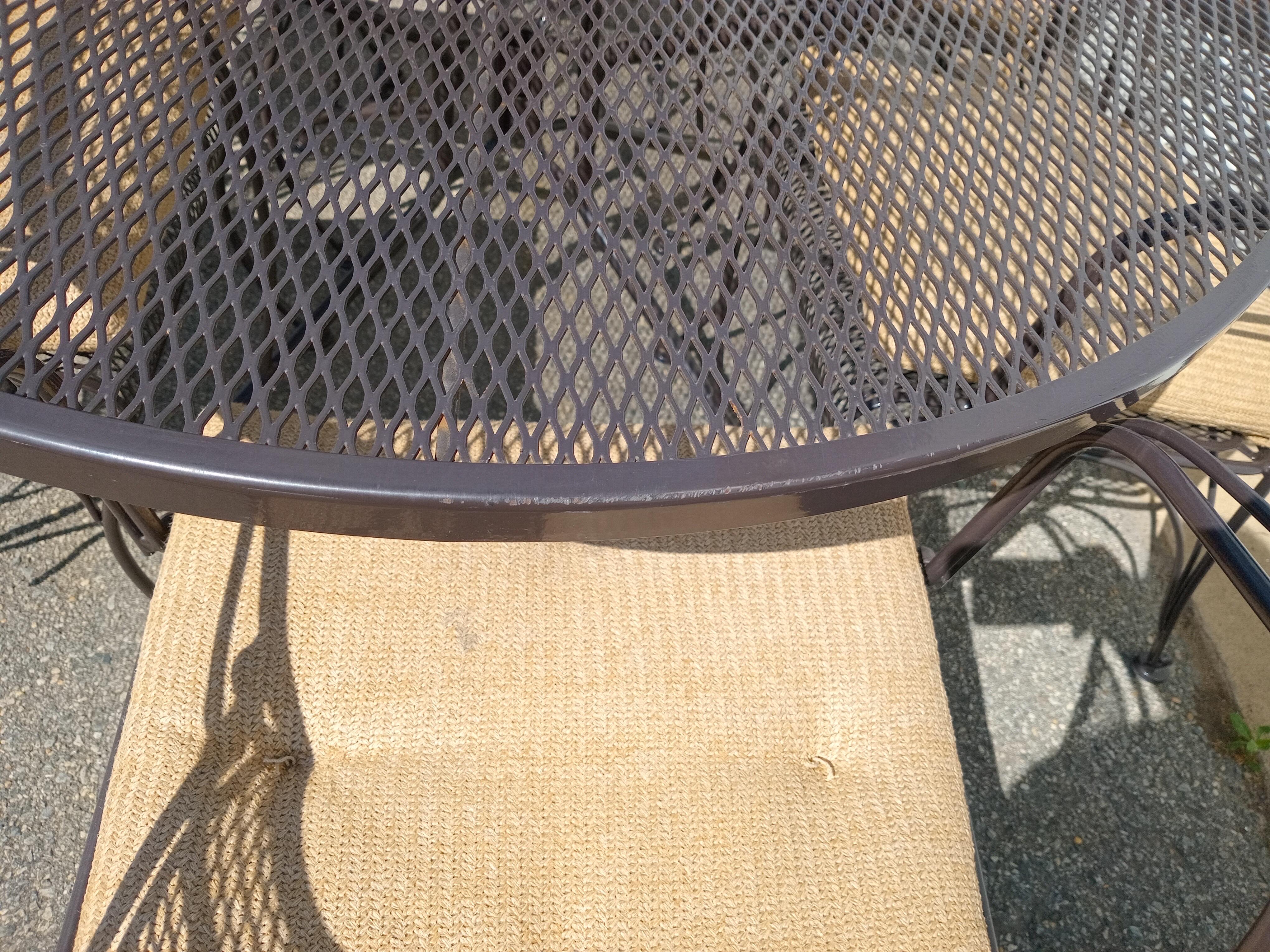Métal Table de salle à manger d'extérieur Woodard et 6 chaises à dossier incurvé en vente