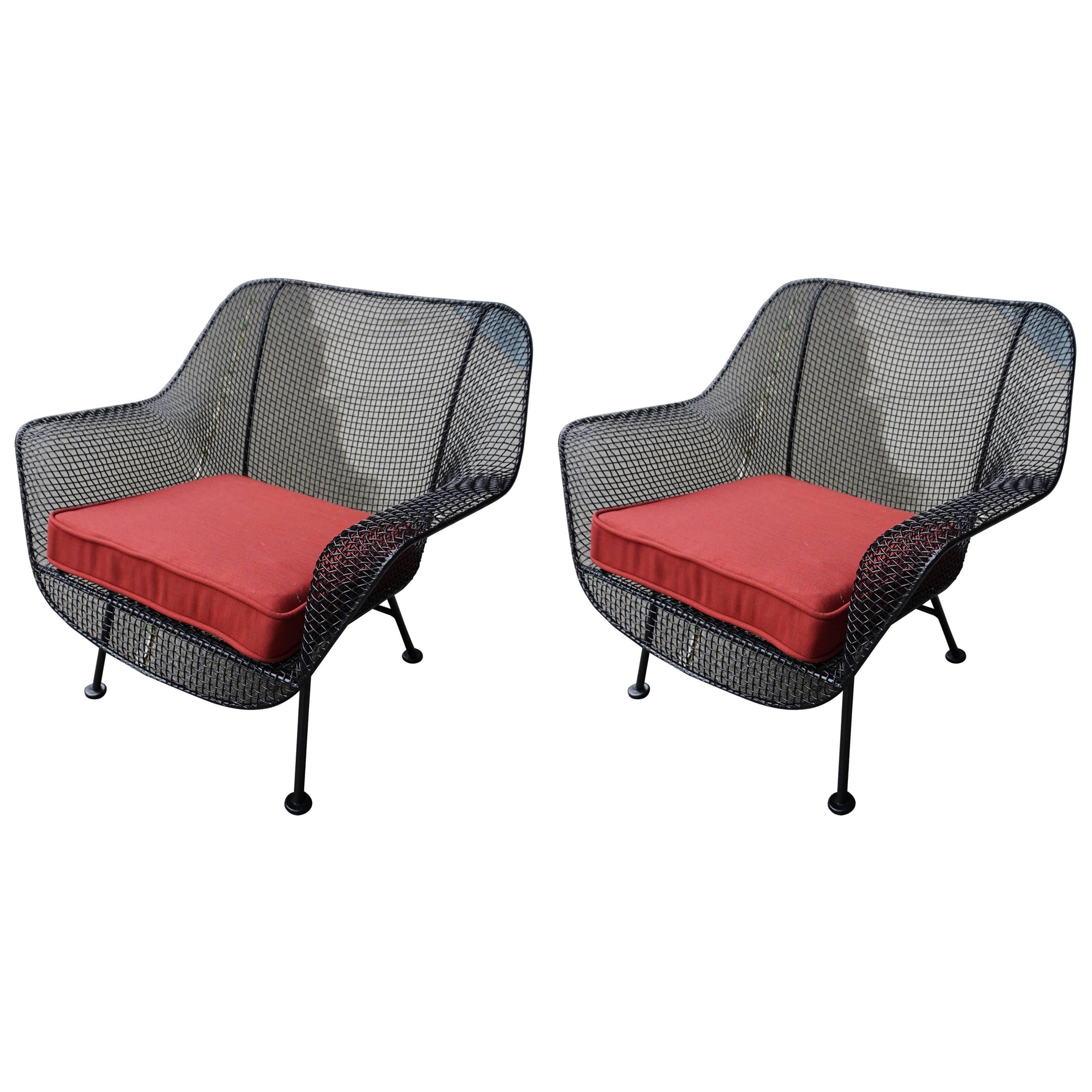 Woodard Pair of Sculptura Outdoor Lounges For Sale at 1stDibs