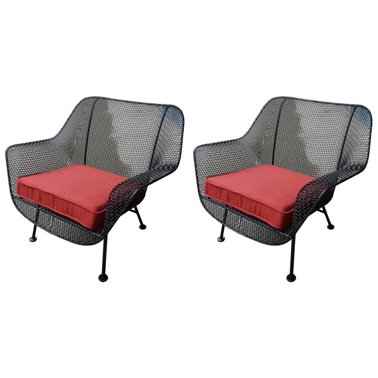 Woodard Pair of Sculptura Outdoor Lounges For Sale at 1stDibs