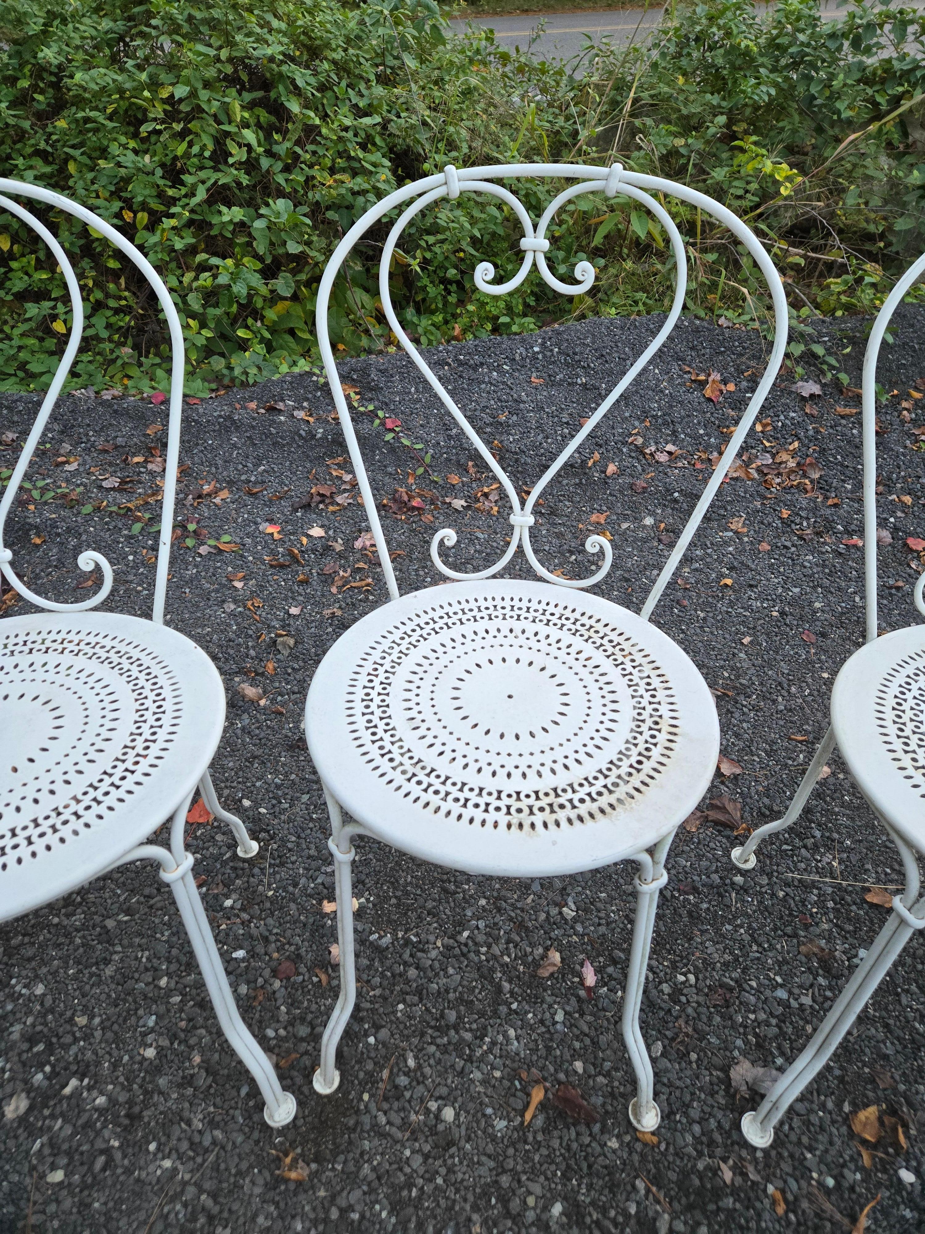 20ième siècle Sièges de terrasse Woodard en vente