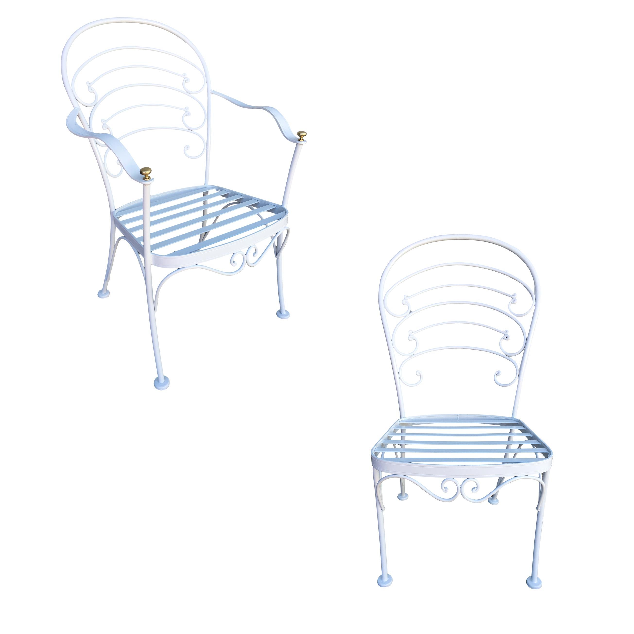 Chaise longue de patio/extérieur avec accents en laiton Woodard "Ribcage":: ensemble de deux pièces