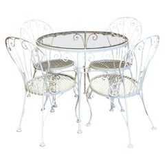 Mesa y sillas Woodard Scroll y Floral