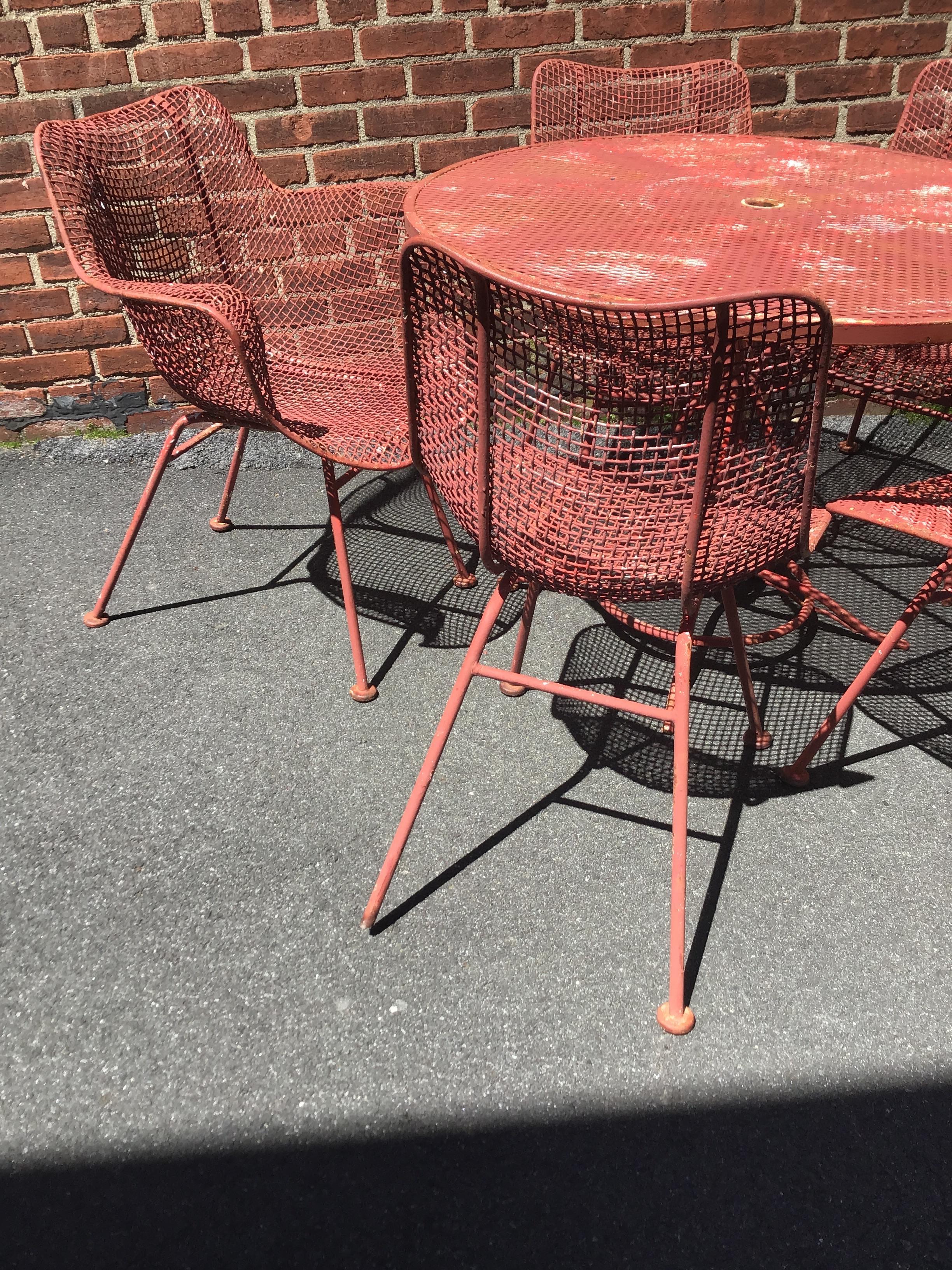 discontinued woodard patio furniture