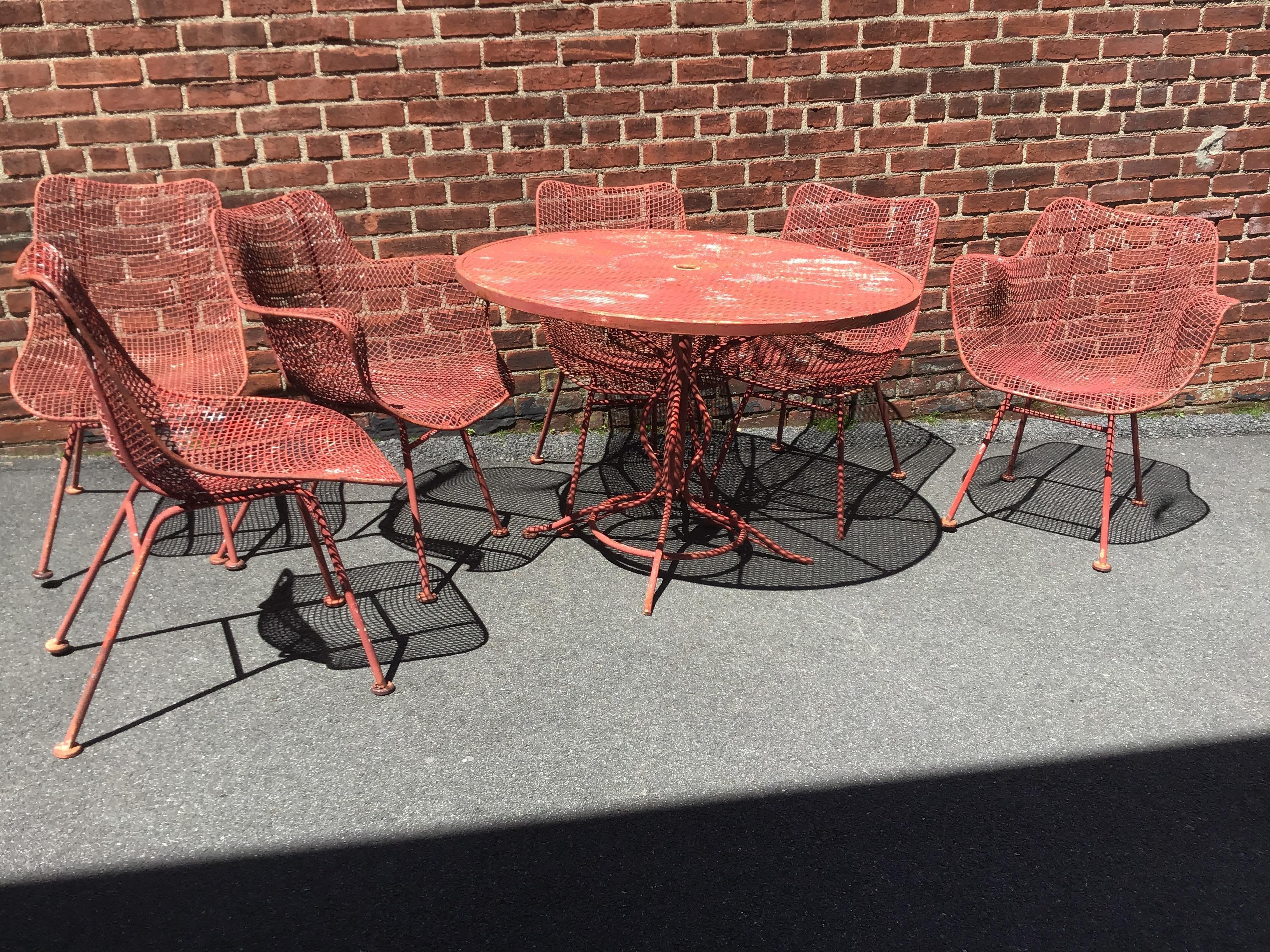 discontinued patio furniture