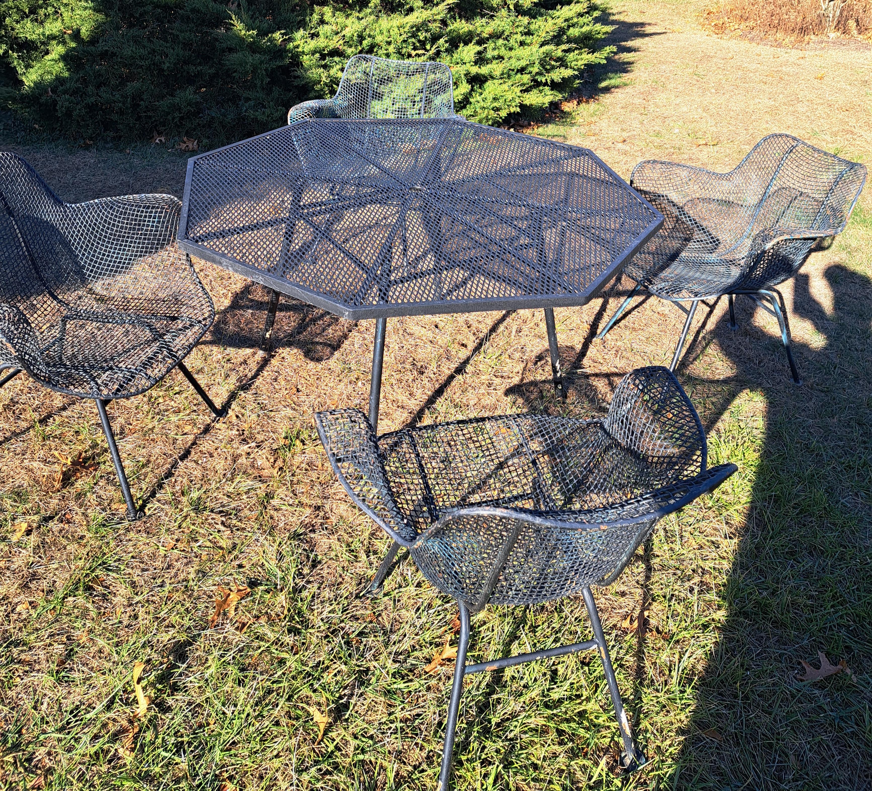American Woodard Sculptura Dining Set Table and 4 Chairs For Sale