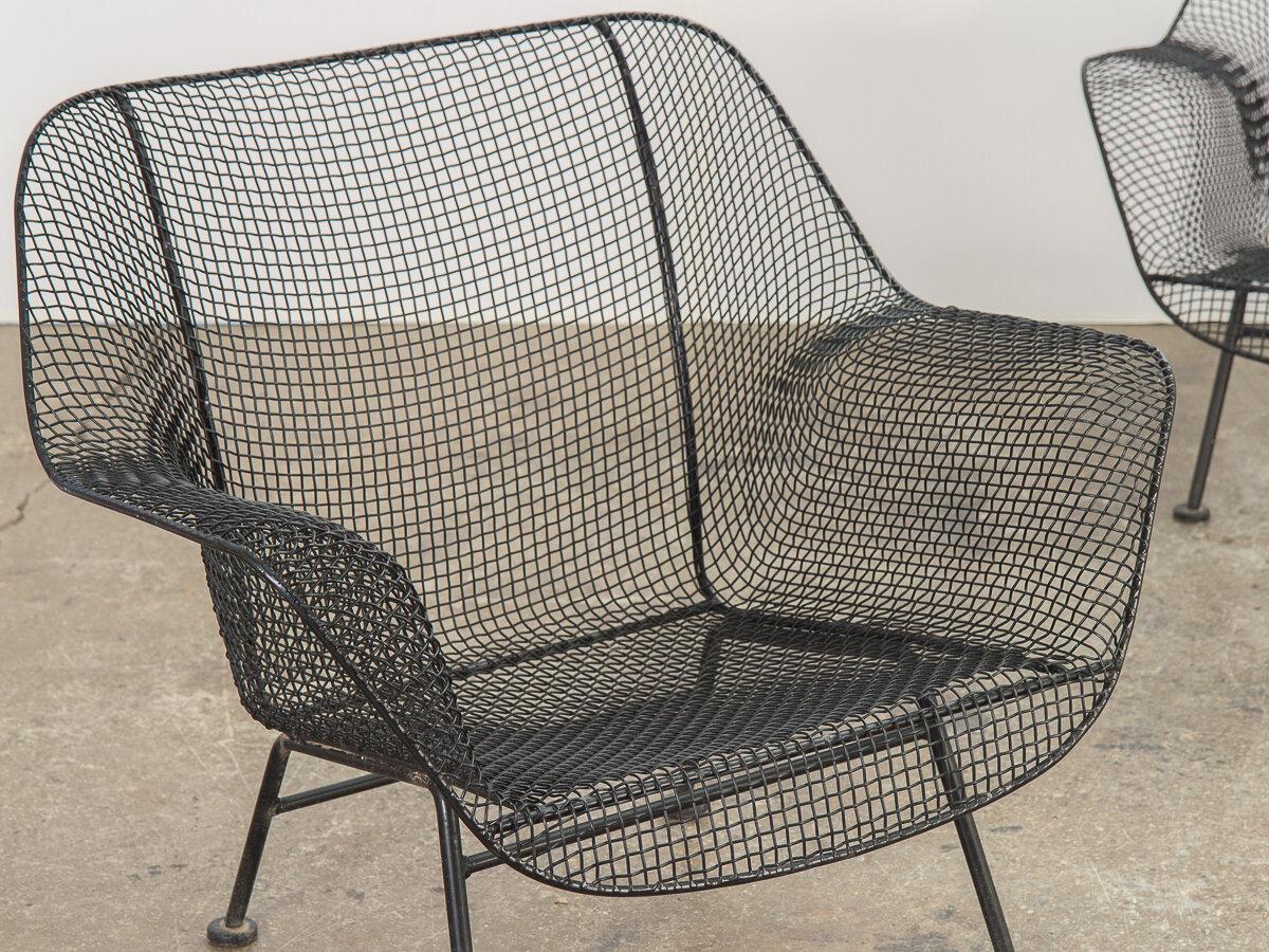 Woodard Sculptura Garden Lounge Chairs For Sale 1