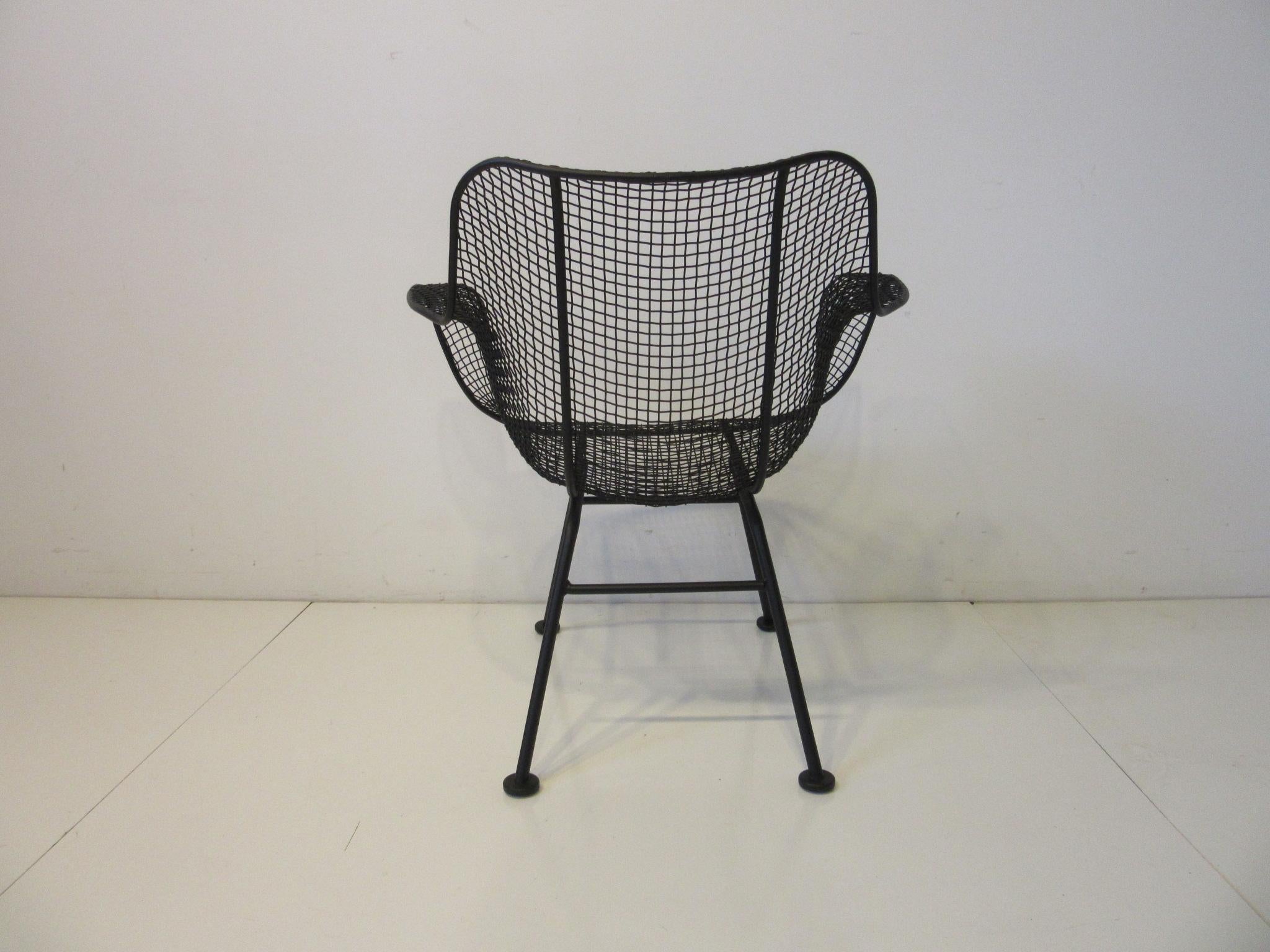 Woodard Sculptura Metal Mesh Lounge Arm Chairs 1
