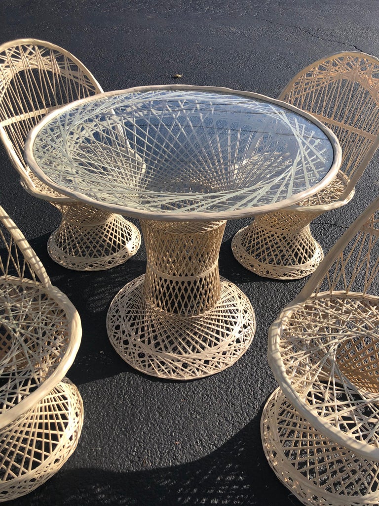 Mid Century Spun Fiberglass Patio Set by Russell Woodard For Sale at