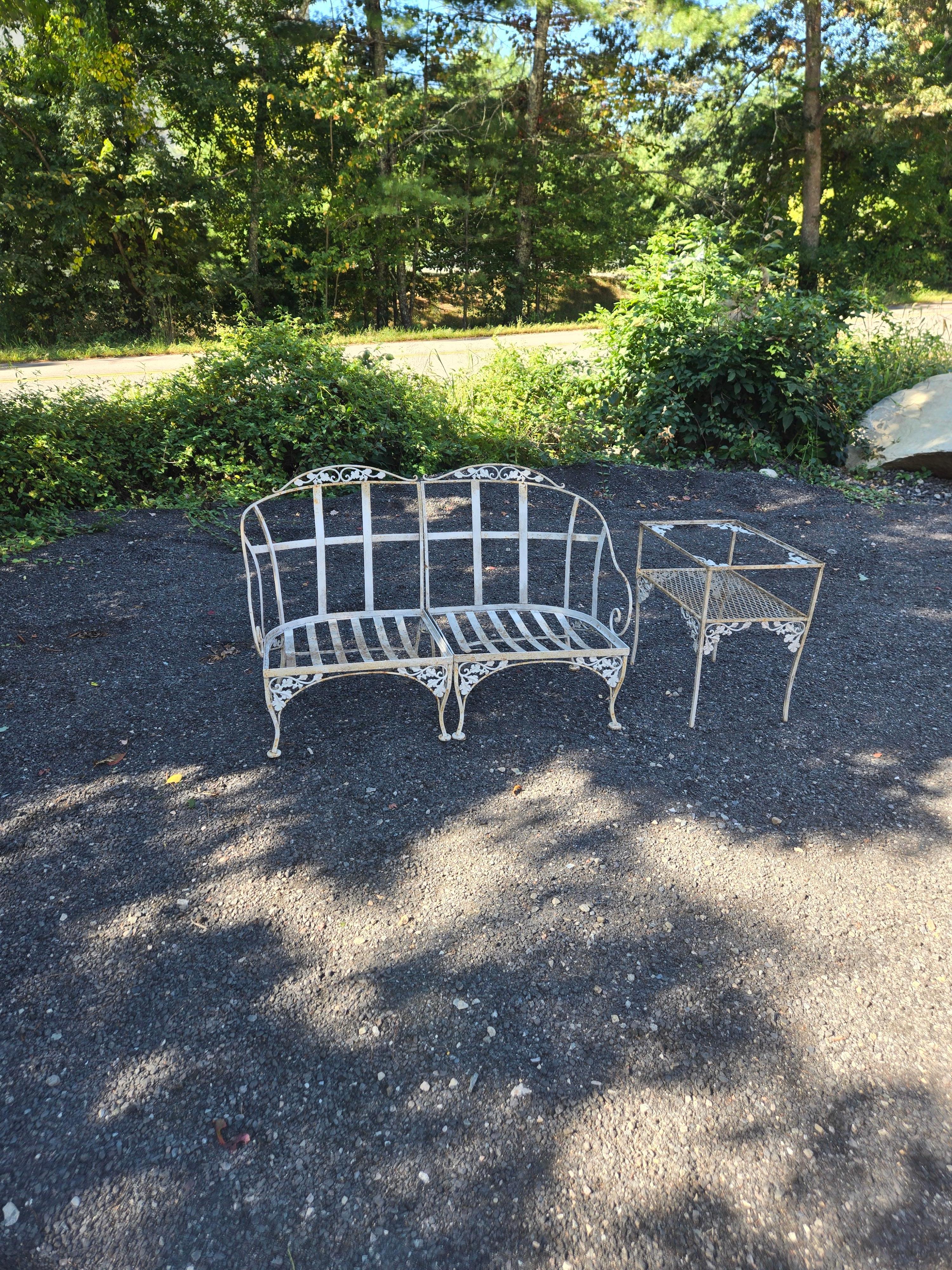 Mid-Century Modern Woodard Wrought Iron Outdoor Patio Furniture For Sale