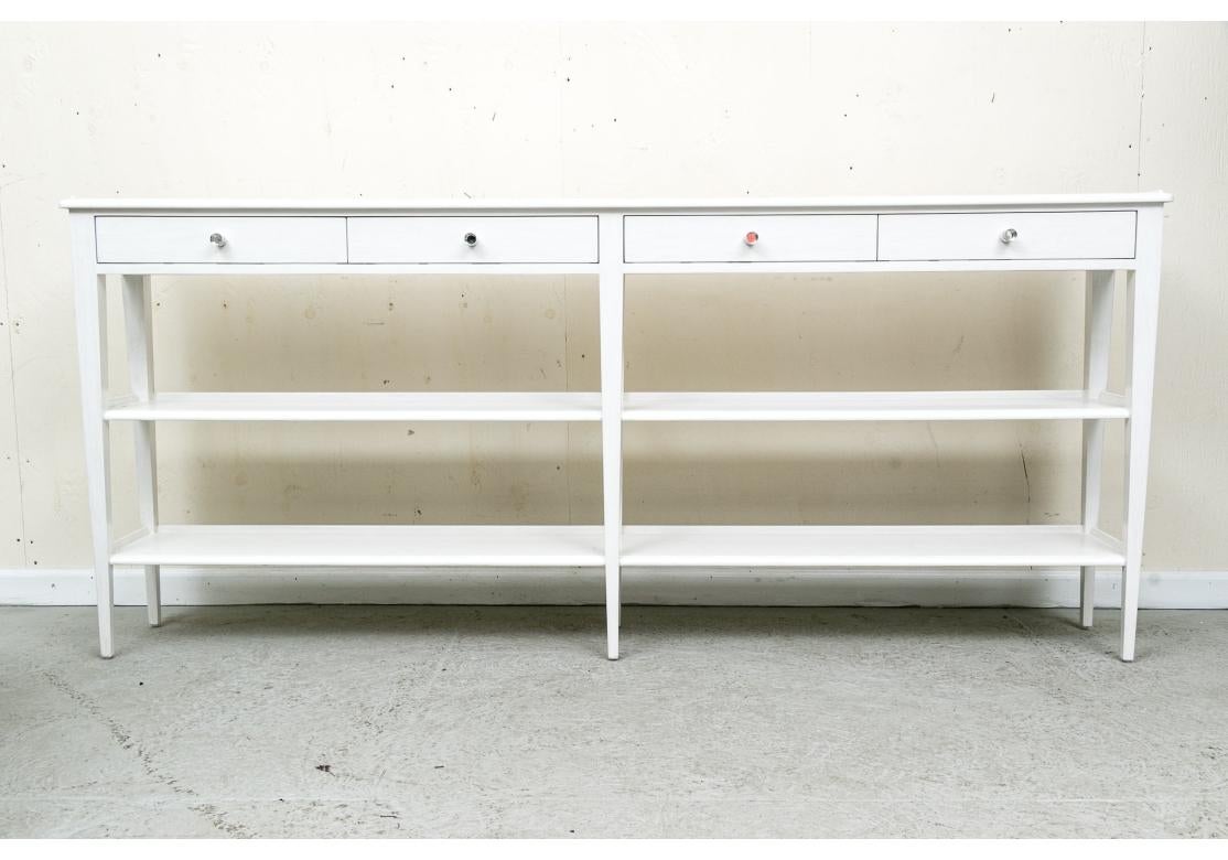 Table console Captiva de Woodbridge Furniture, finition blanche en vente 1