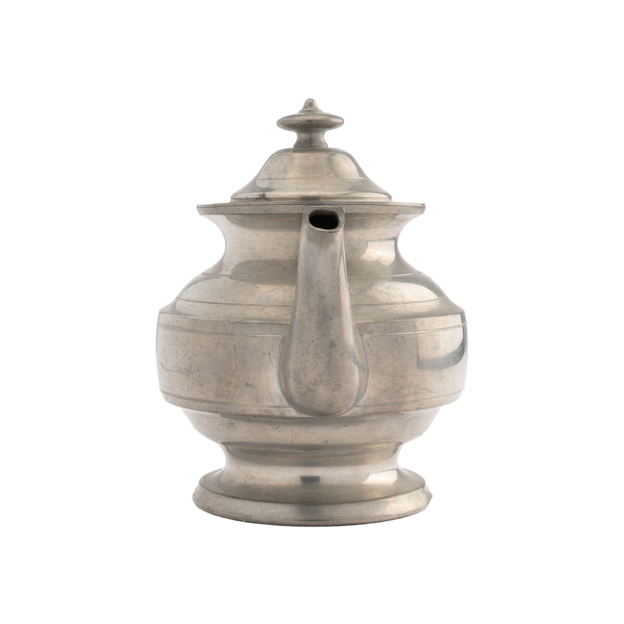 American Woodbury Pewter Academic Revival Pewter Holloware Teapot, 1952 For Sale