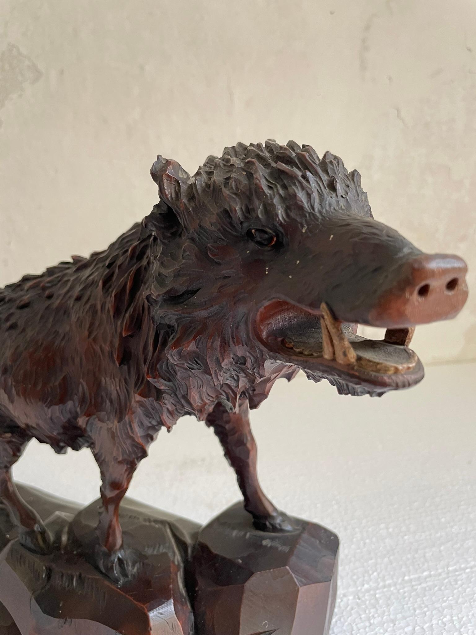 Woodcarved Wild Boar, Italy 1930 ca For Sale 2