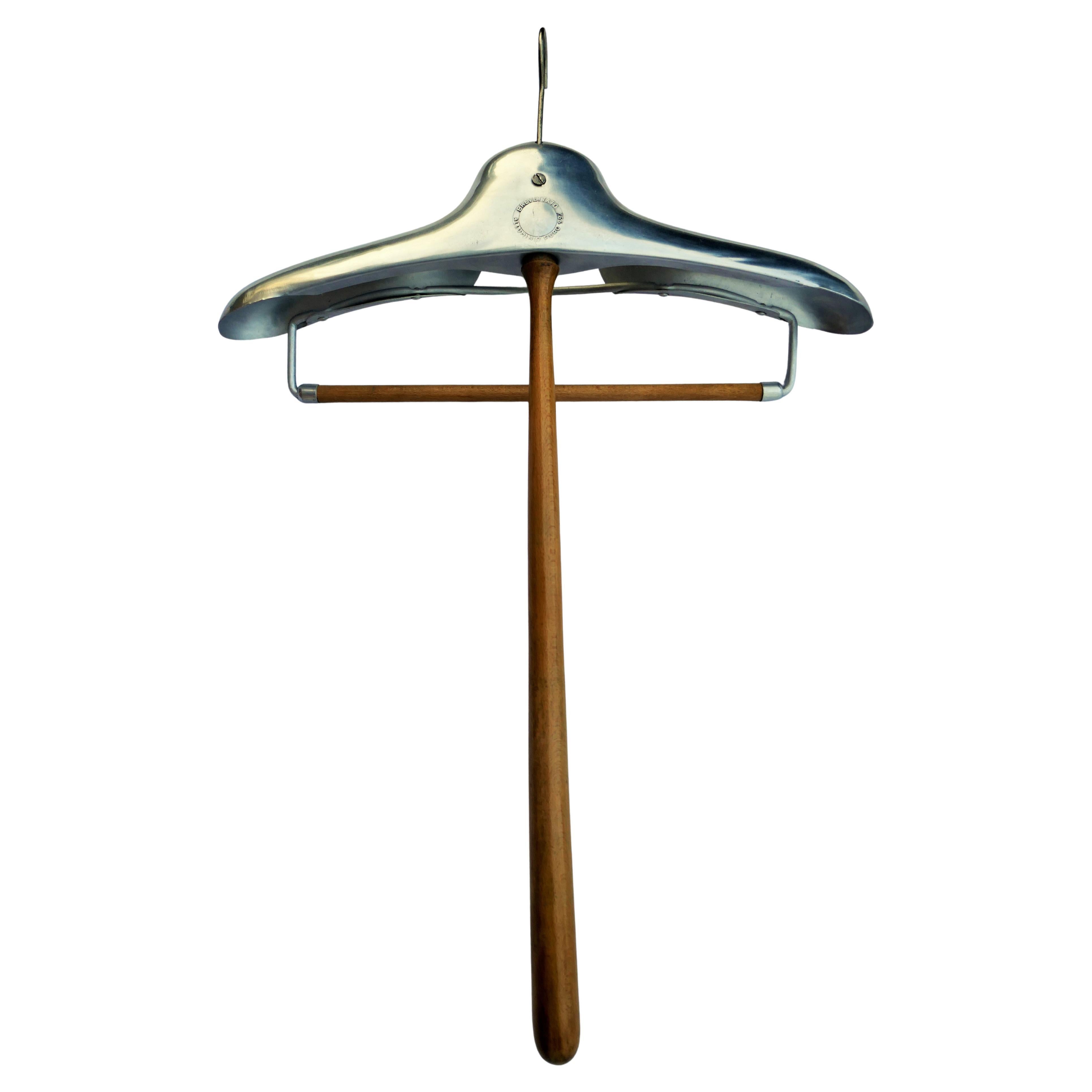 Wooden and aluminum coat hanger possible Reguitti in vendita