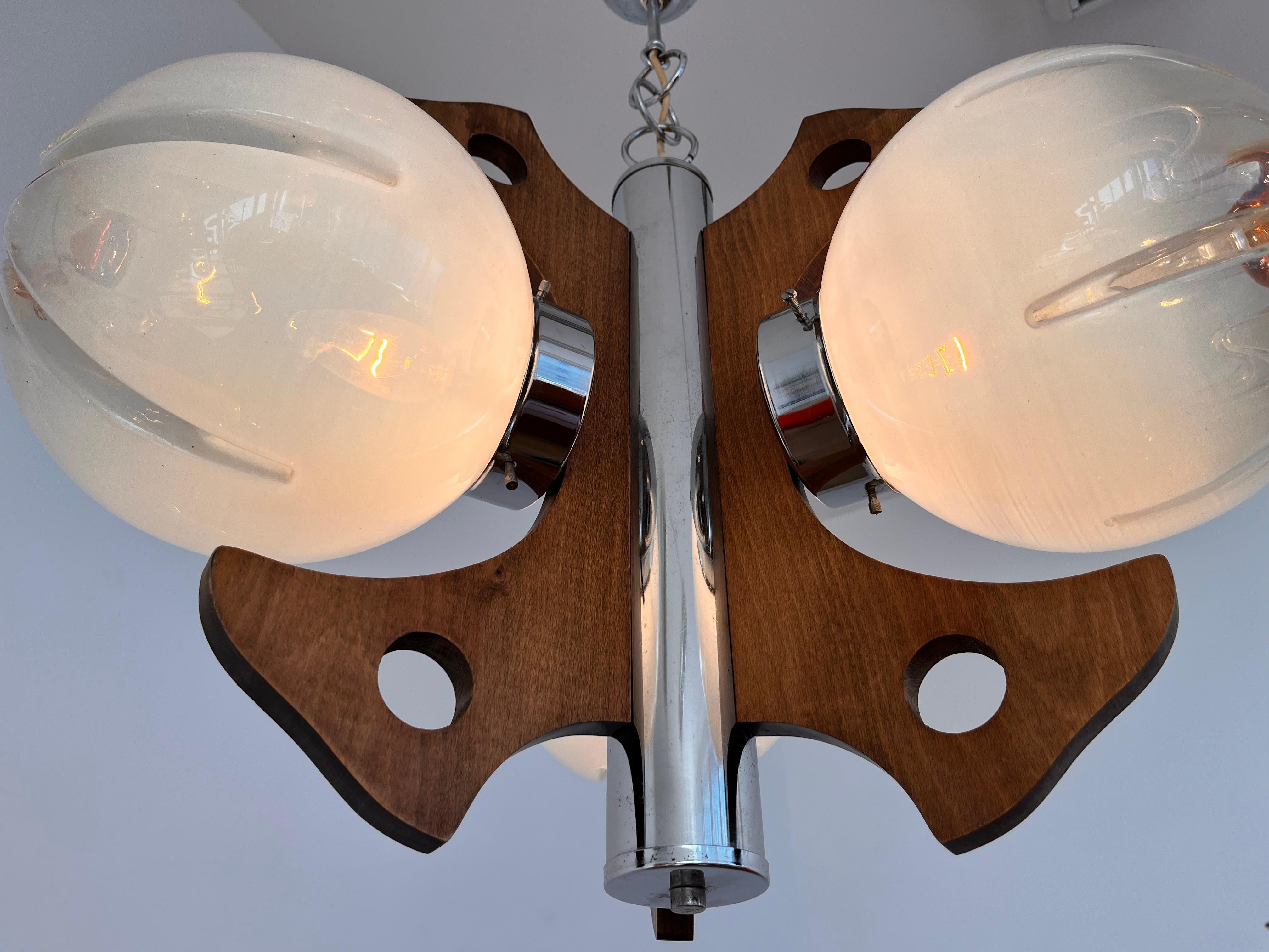 Italian Wooden and artglass Murano pendant / chandelier - Italy, 1970s For Sale