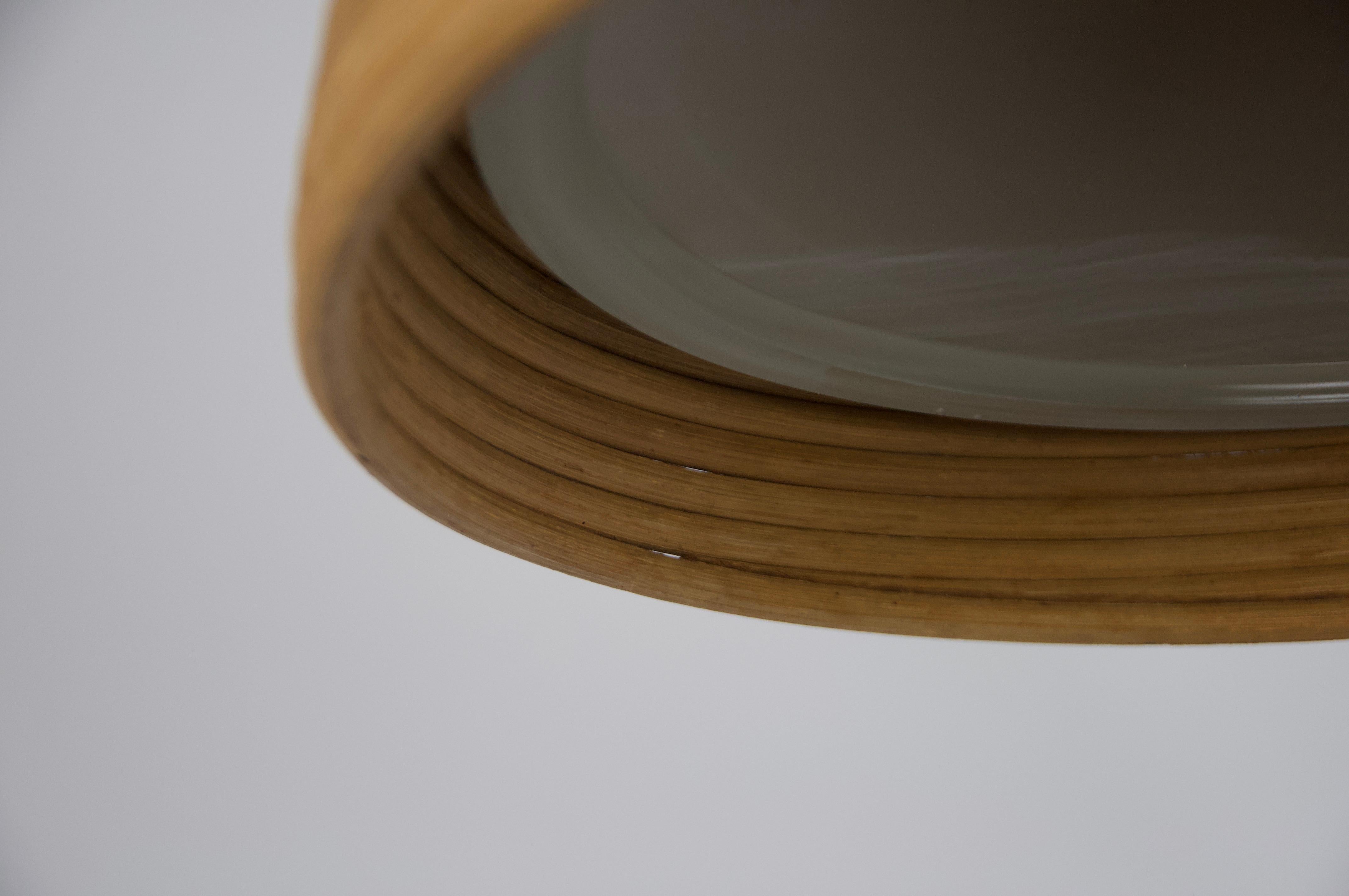 Lámpara colgante de madera y cristal de Doria, años 60, Alemania Aluminio en venta